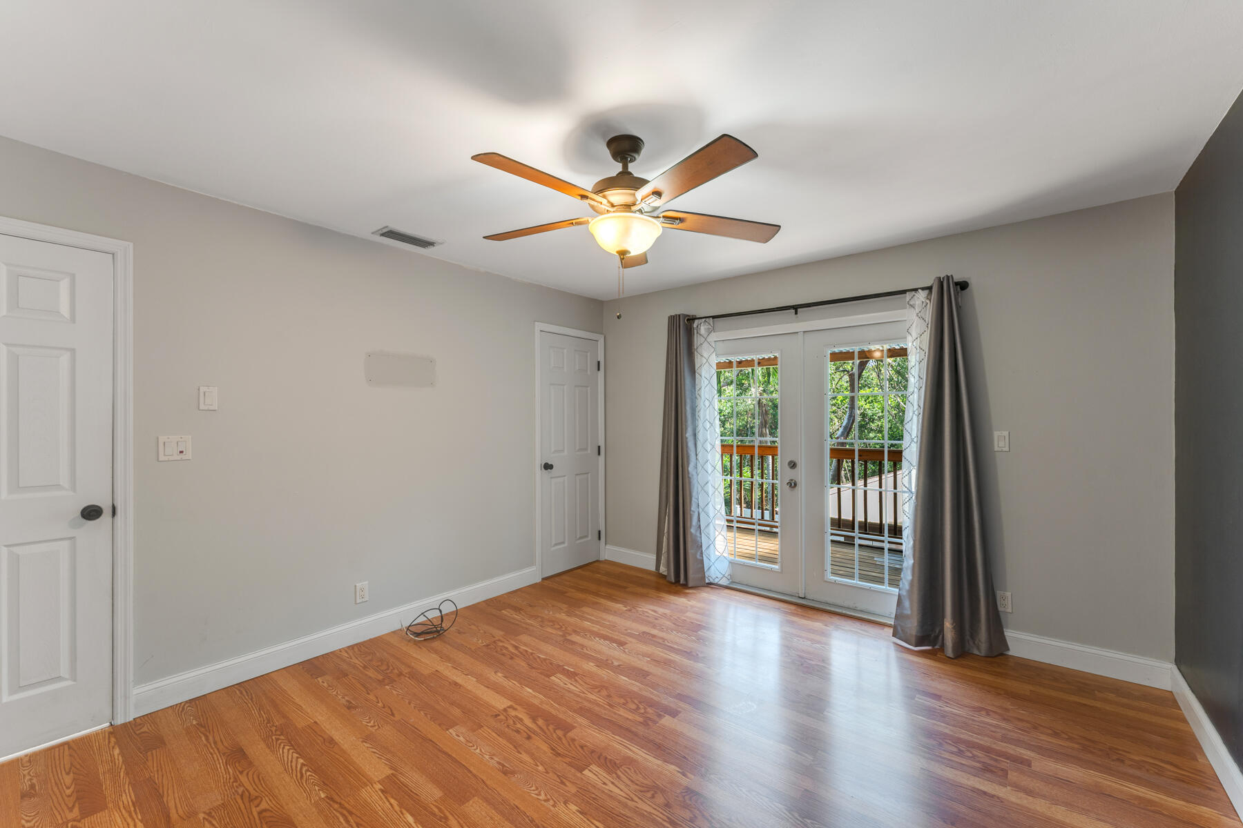 112 Peace Avenue Property Photo 29