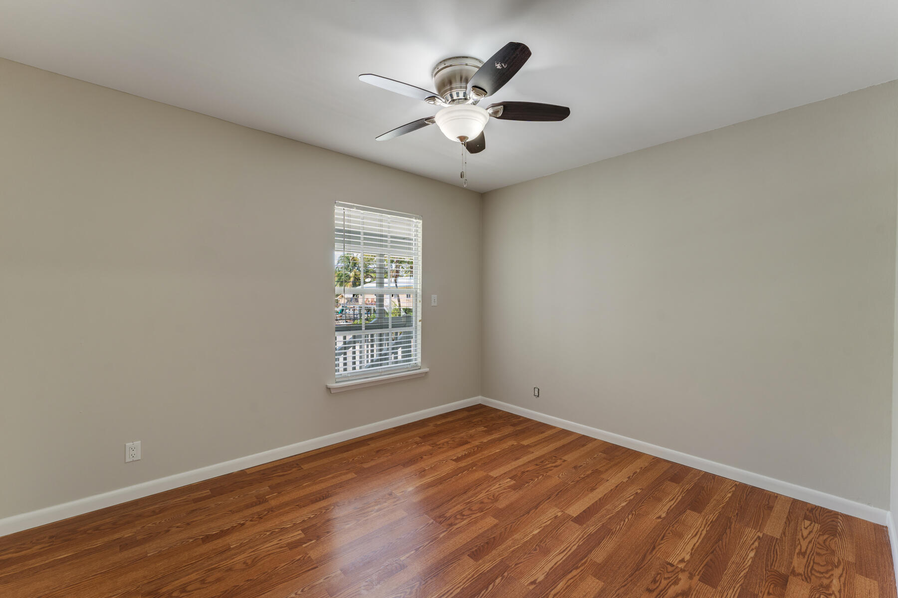 112 Peace Avenue Property Photo 32