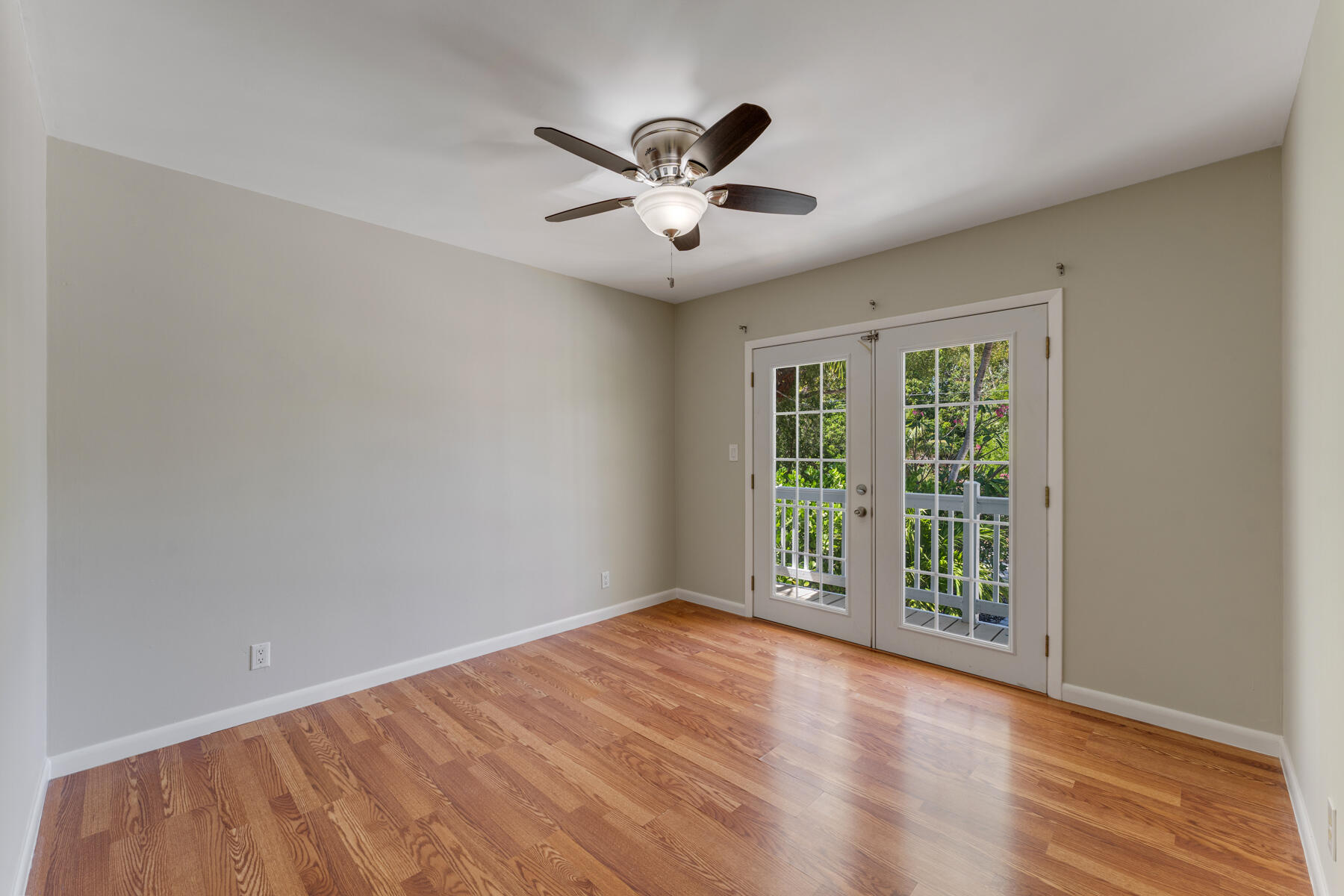 112 Peace Avenue Property Photo 33
