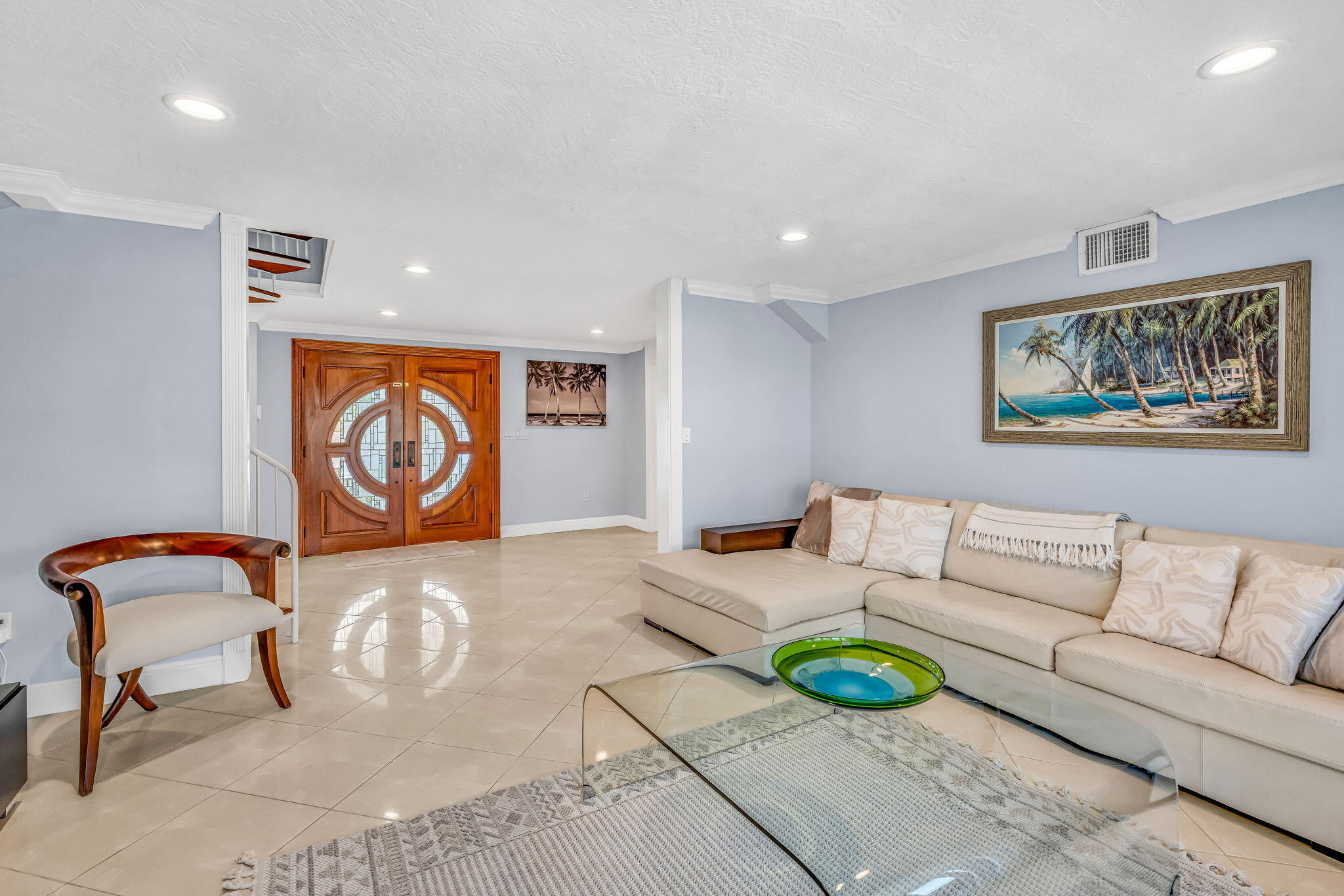 437 Laguna Avenue Property Photo 7