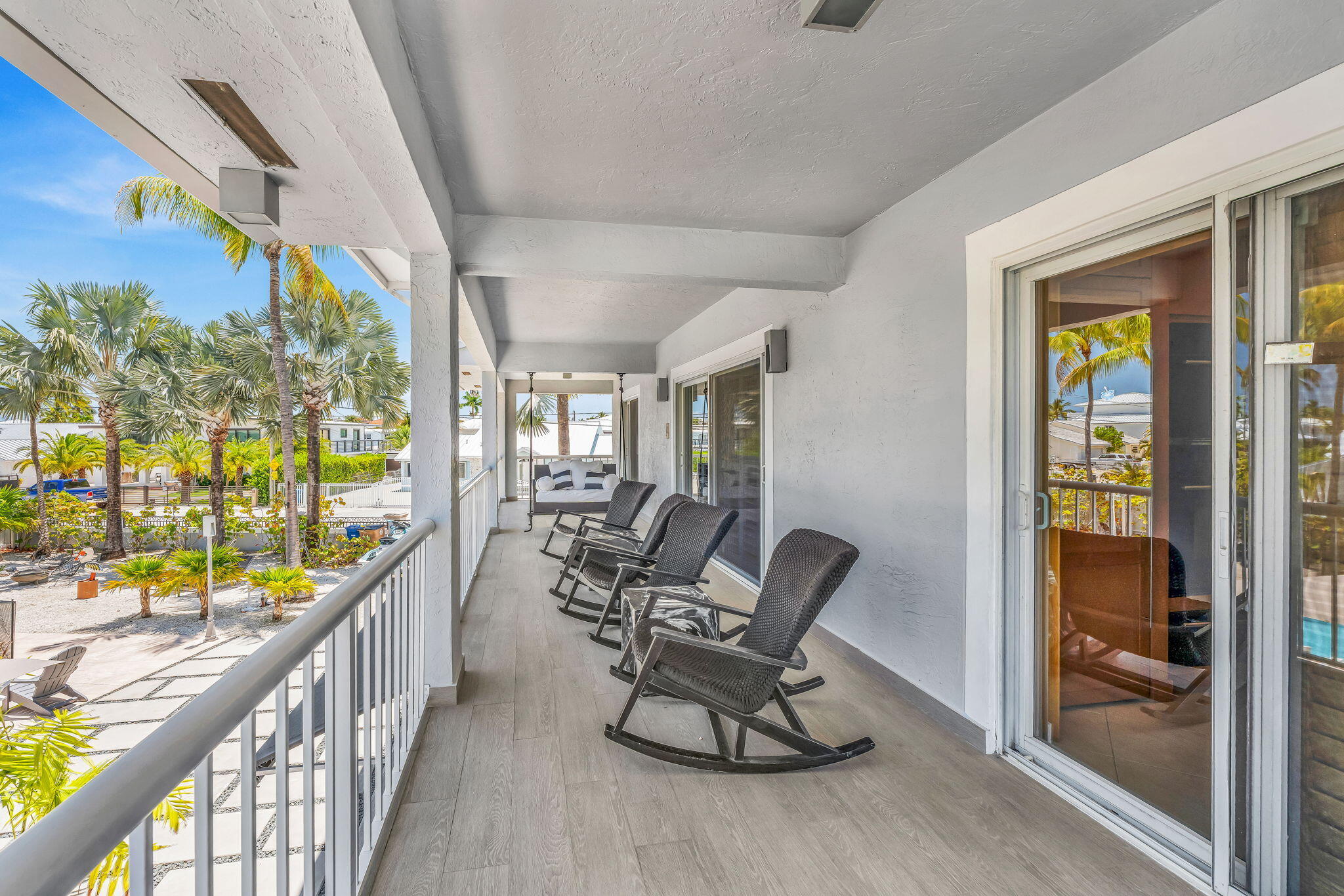 437 Laguna Avenue Property Photo 10
