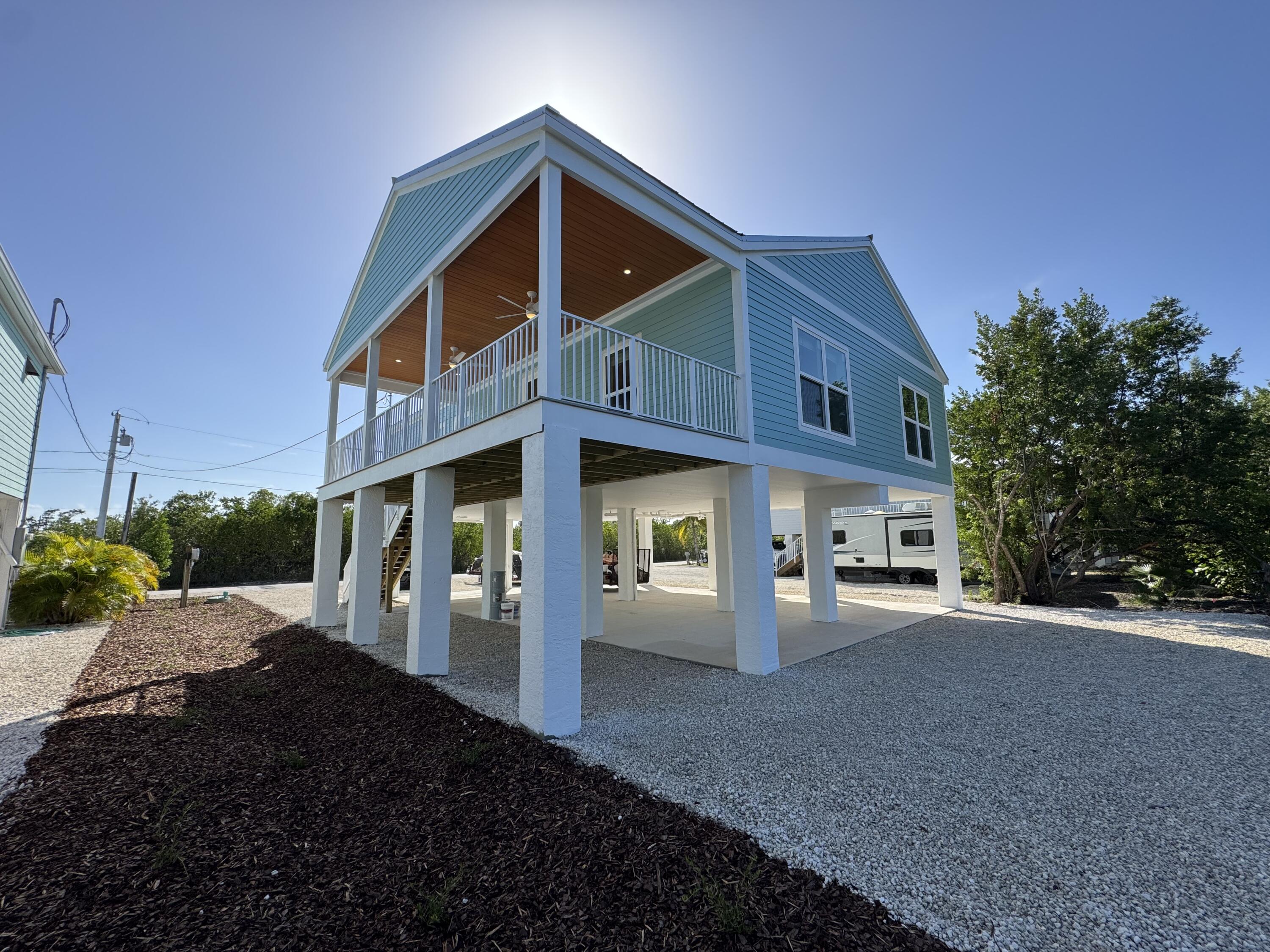 27215 Mariposa Road Property Photo 2