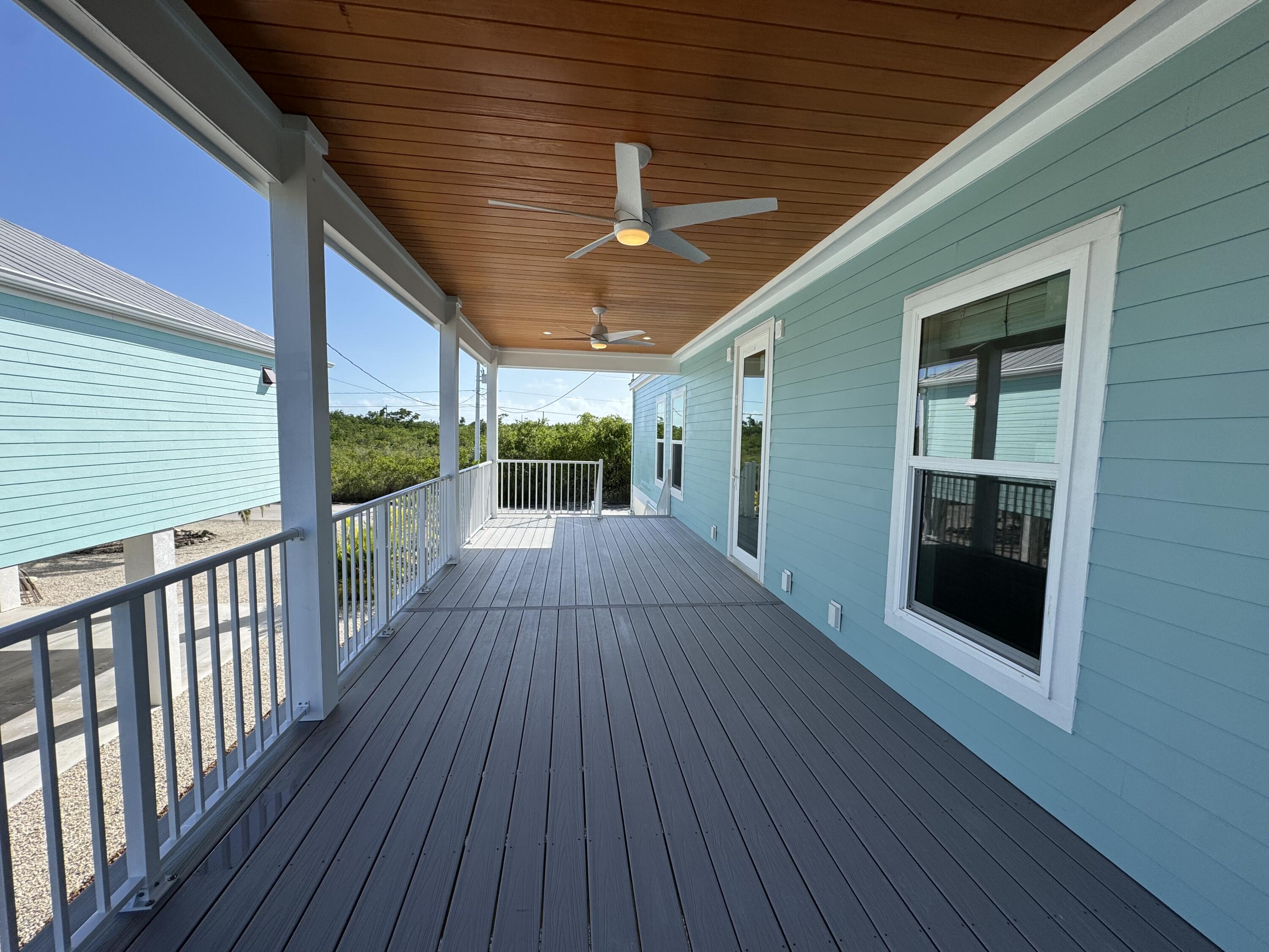 27215 Mariposa Road Property Photo 5