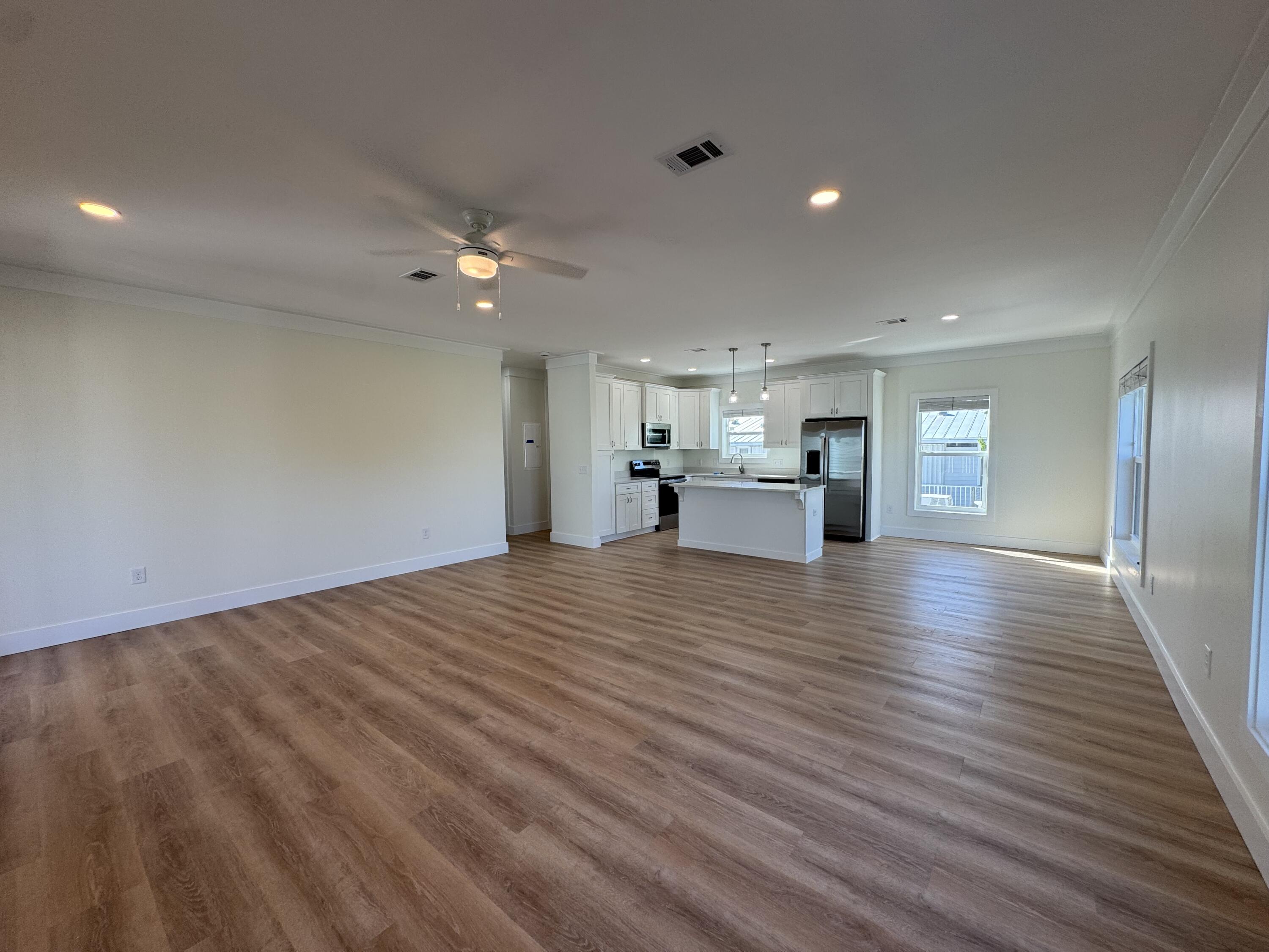 27215 Mariposa Road Property Photo 8