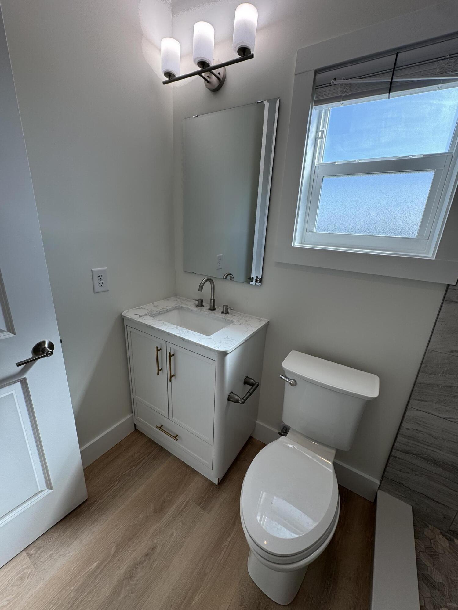 27215 Mariposa Road Property Photo 15