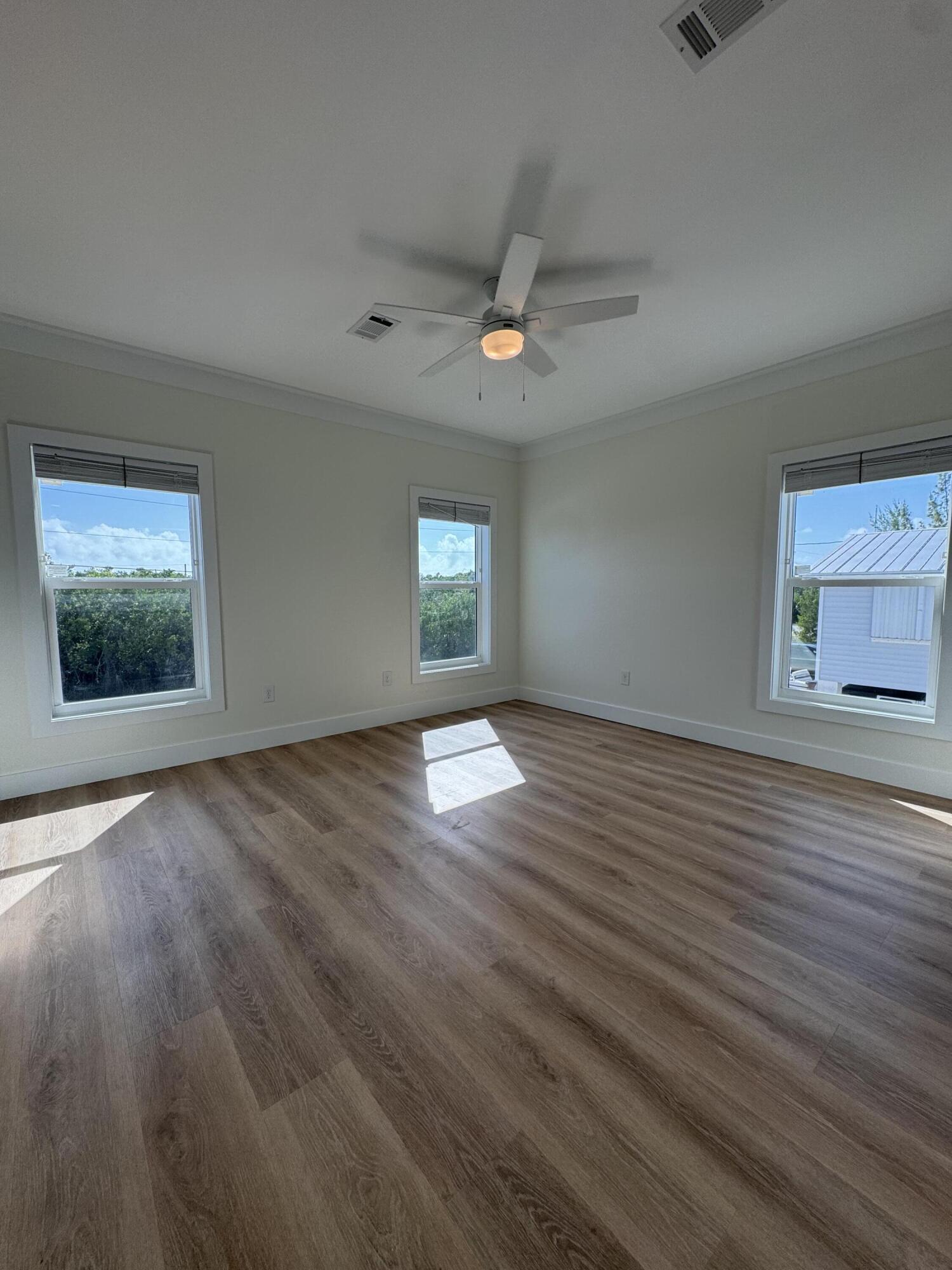 27215 Mariposa Road Property Photo 16