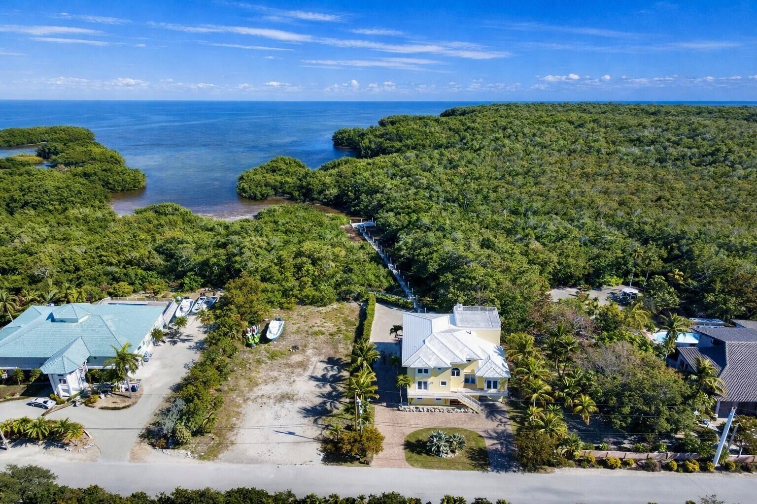 205 Stirrup Key Boulevard Property Photo 49
