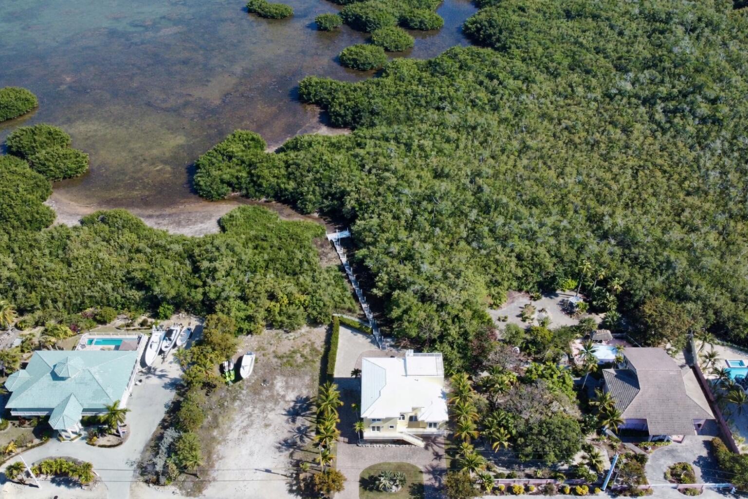 205 Stirrup Key Boulevard Property Photo 57