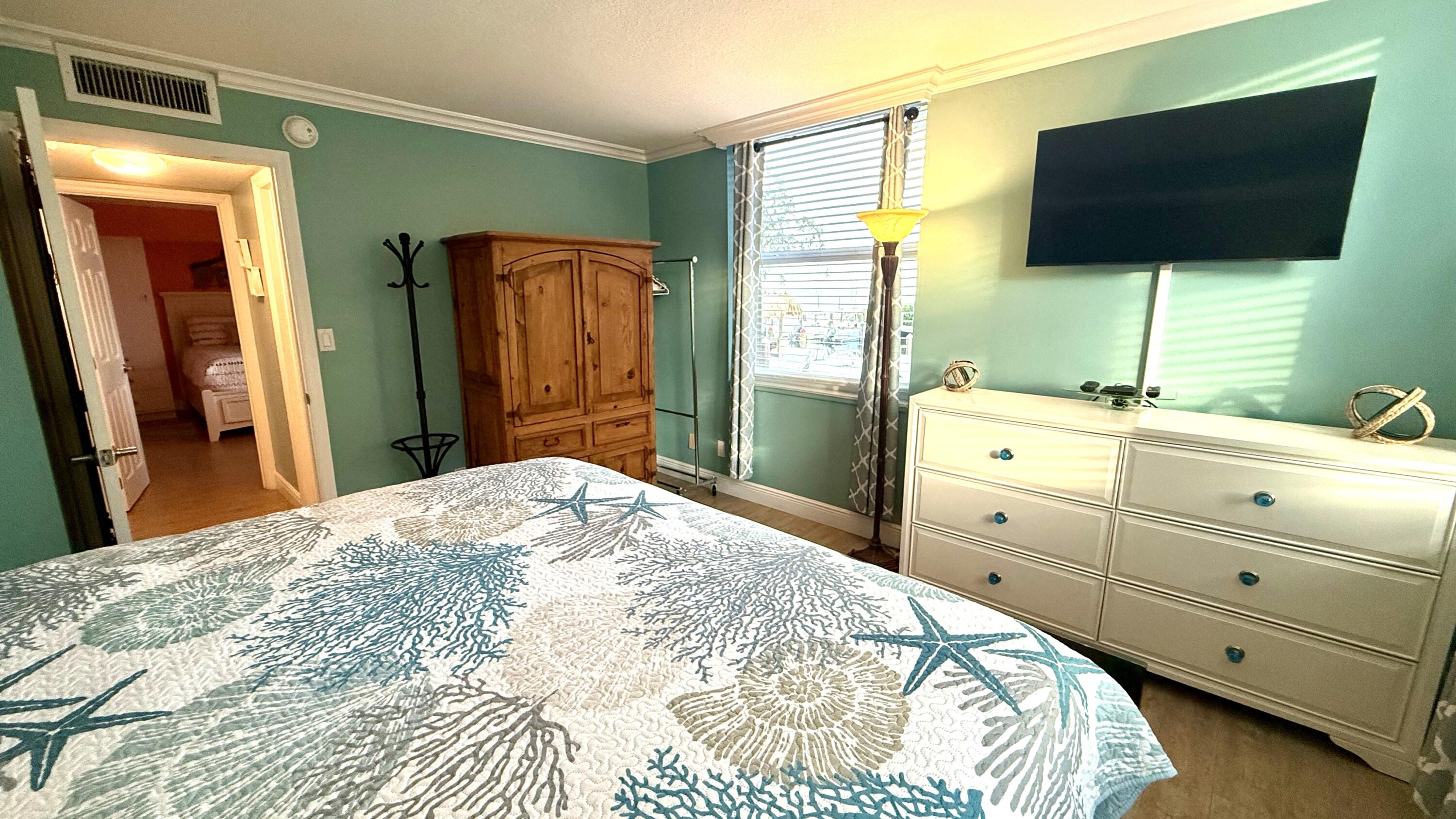 88500 Overseas Highway Apt 108 Property Photo 9