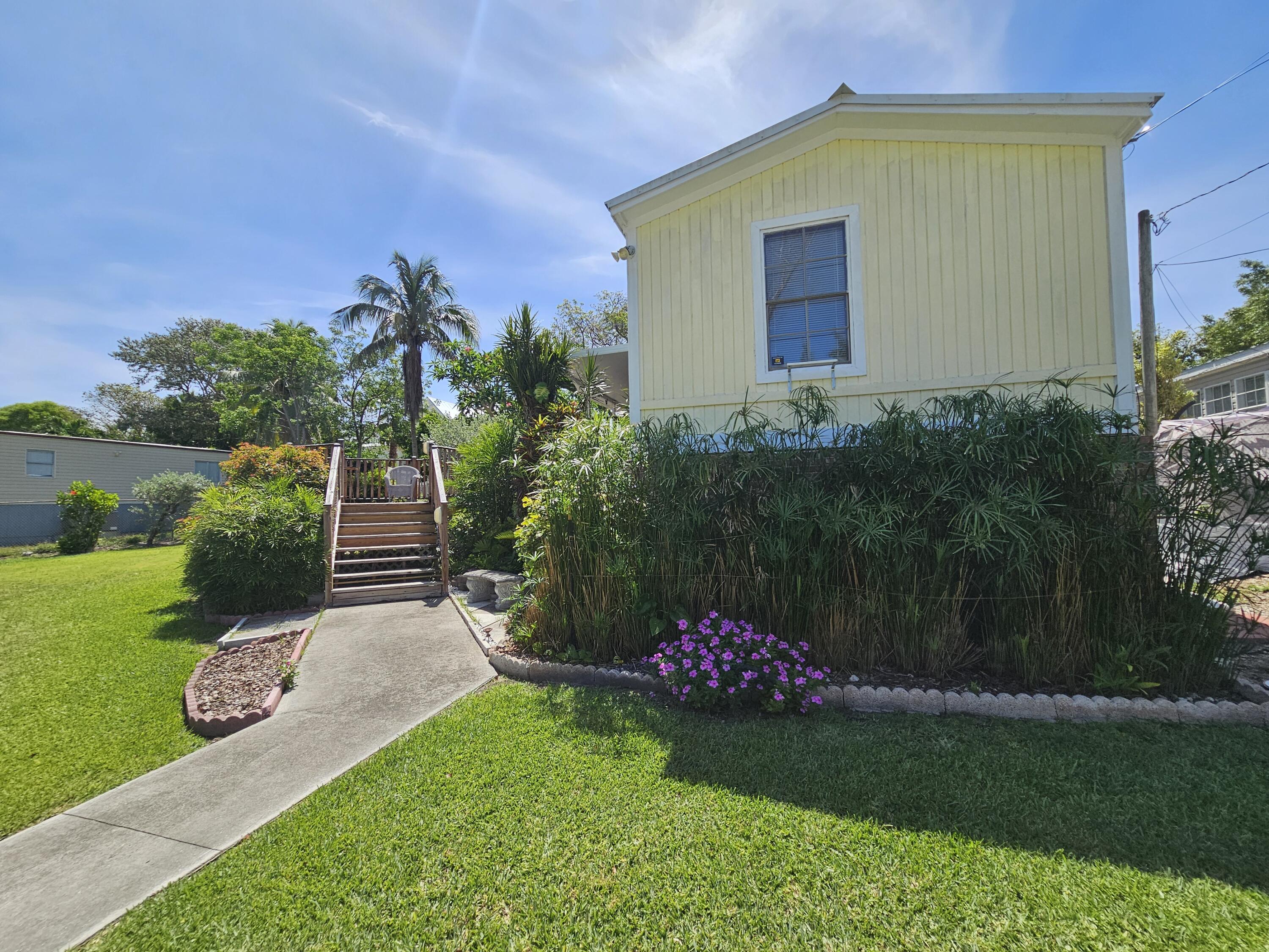 917 Plantation Road Property Photo 1