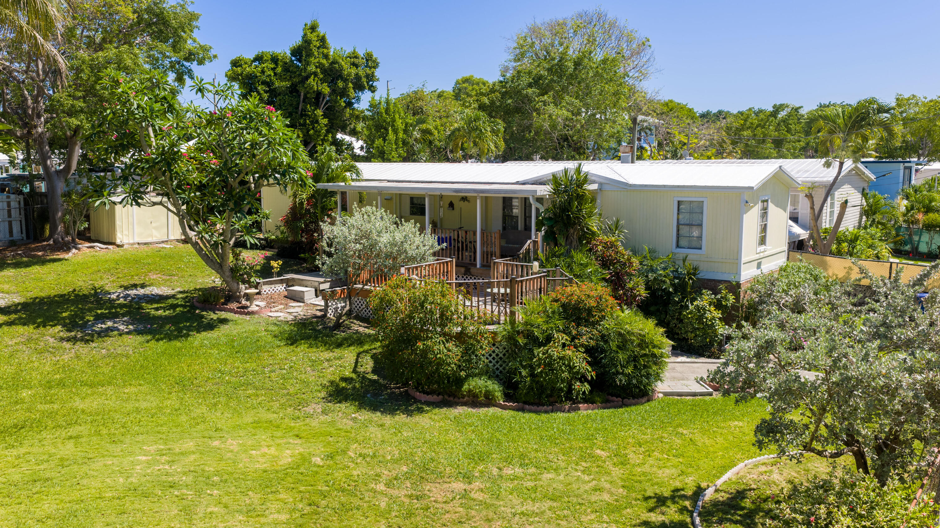 917 Plantation Road Property Photo 1