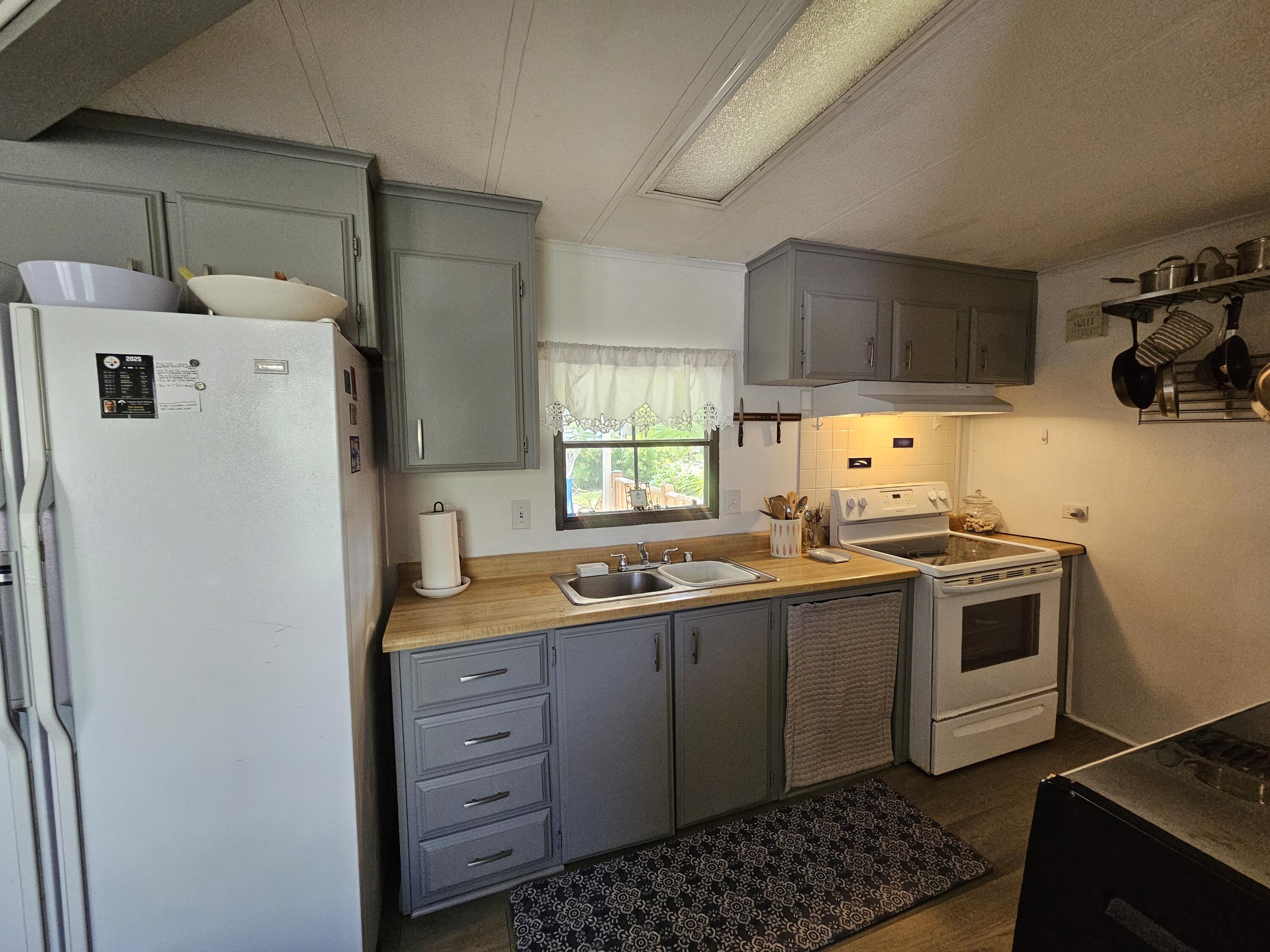 917 Plantation Road Property Photo 16