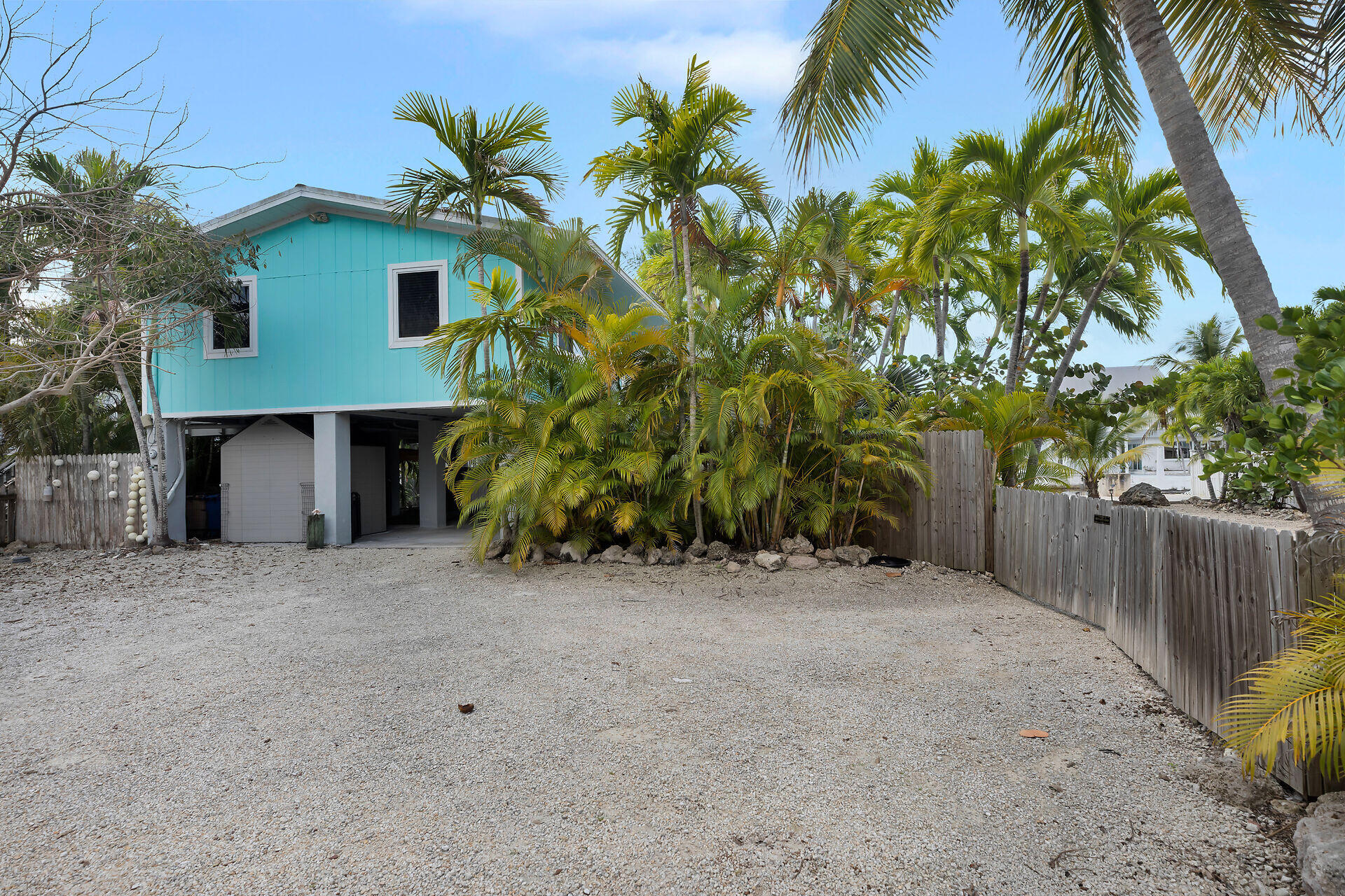 29114 Cedar Drive Property Photo 6