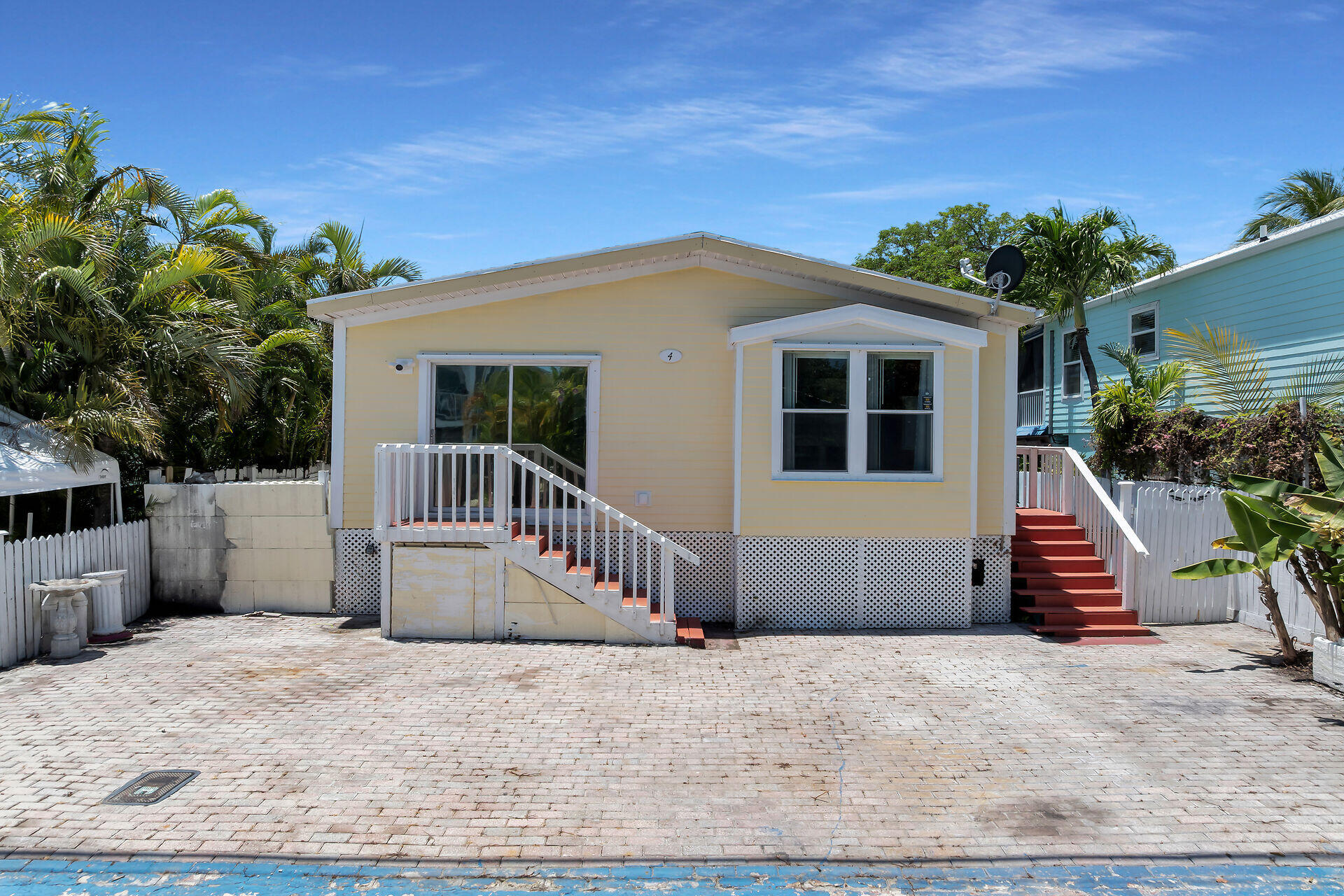 4 Coral Drive Property Photo 3
