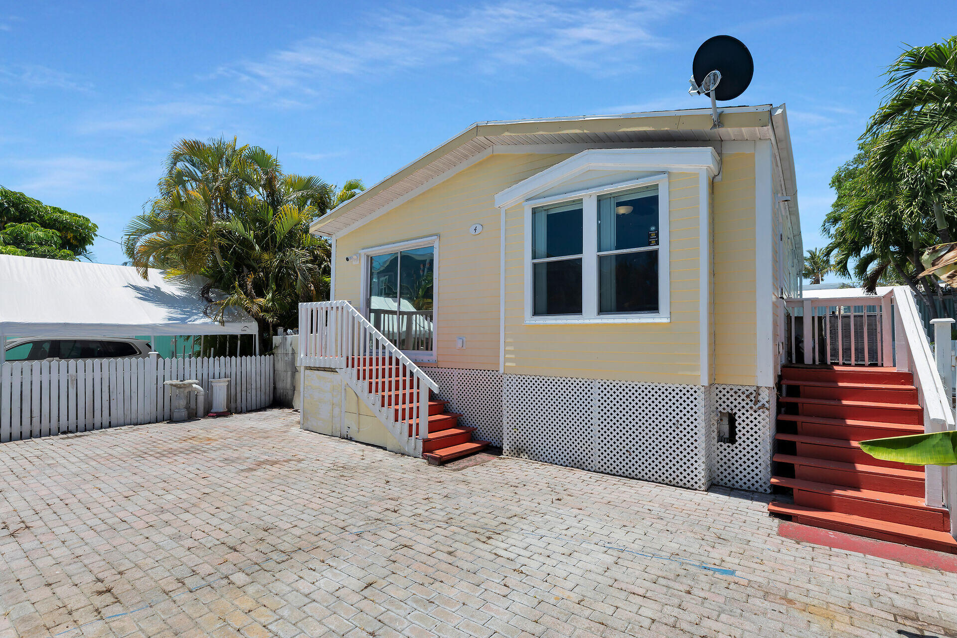 4 Coral Drive Property Photo 8