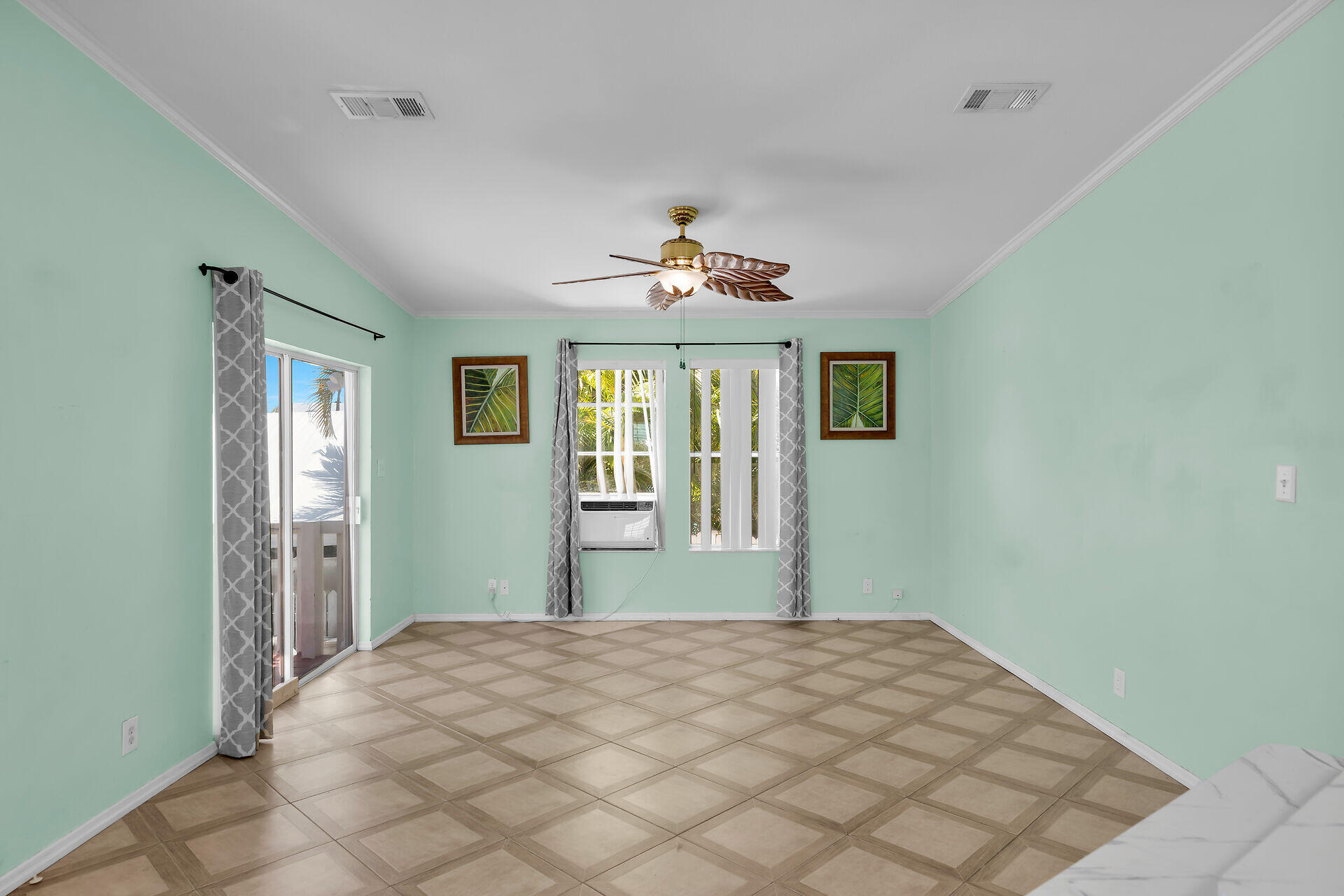 4 Coral Drive Property Photo 10