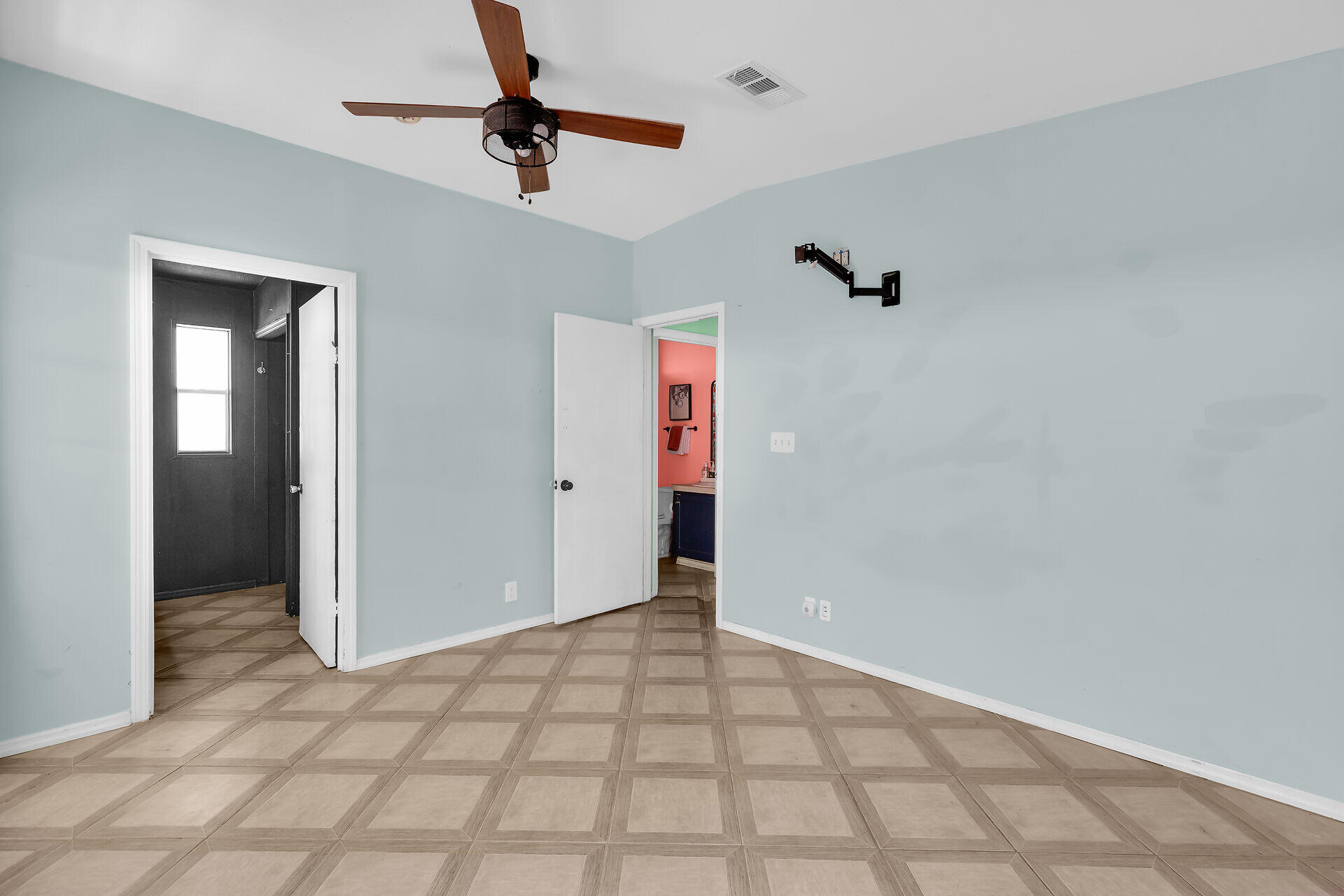 4 Coral Drive Property Photo 19