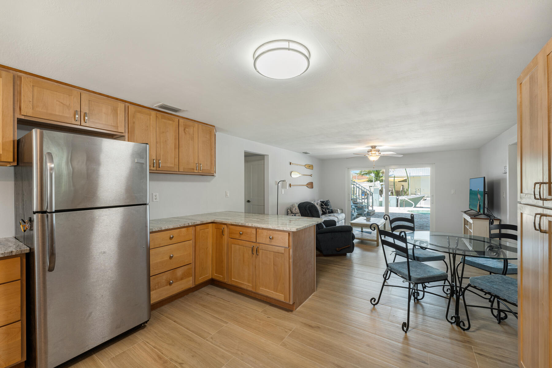 112 Bruce Court Property Photo 41