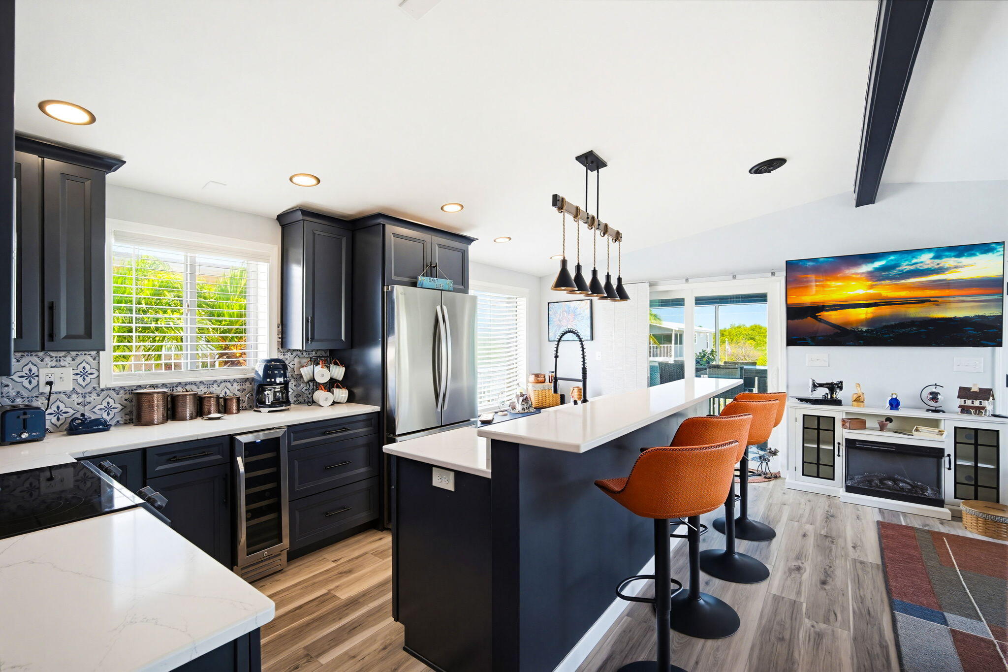 3674 S Seas Street Property Photo 1