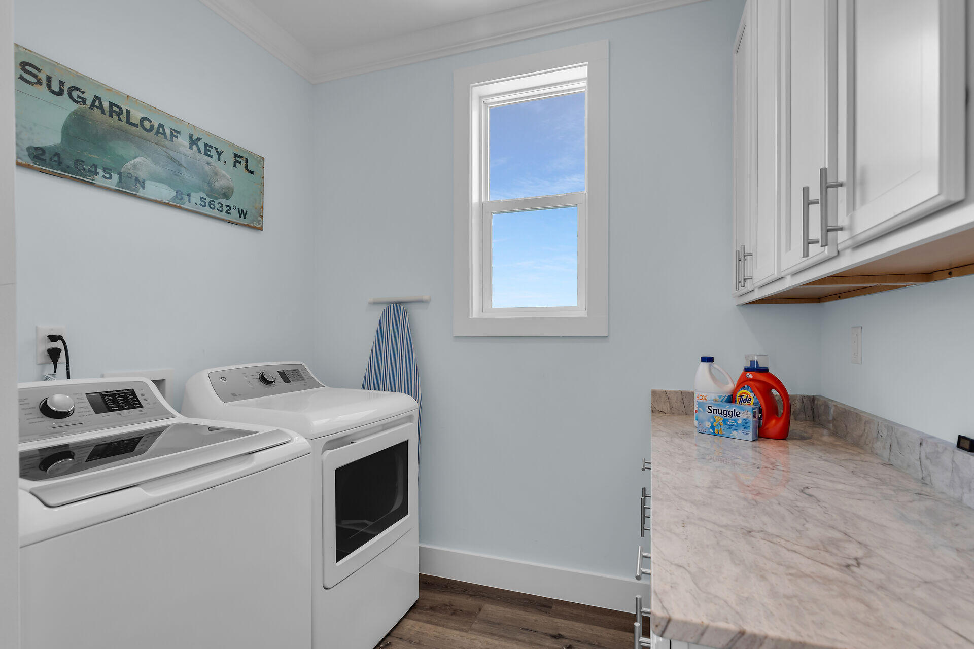 17387 E Dolphin Street Property Photo 48