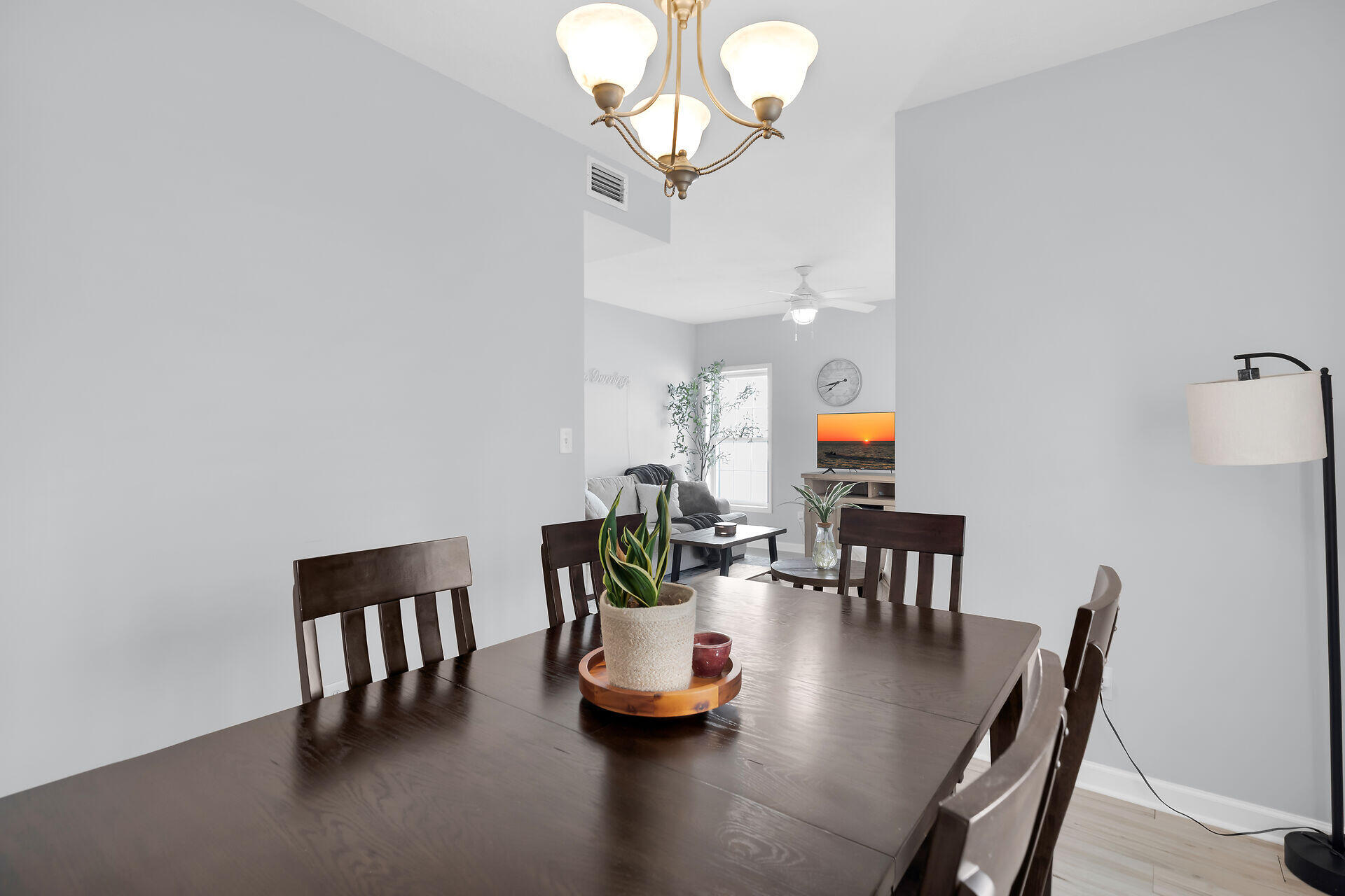 325 25th Street Property Photo 11