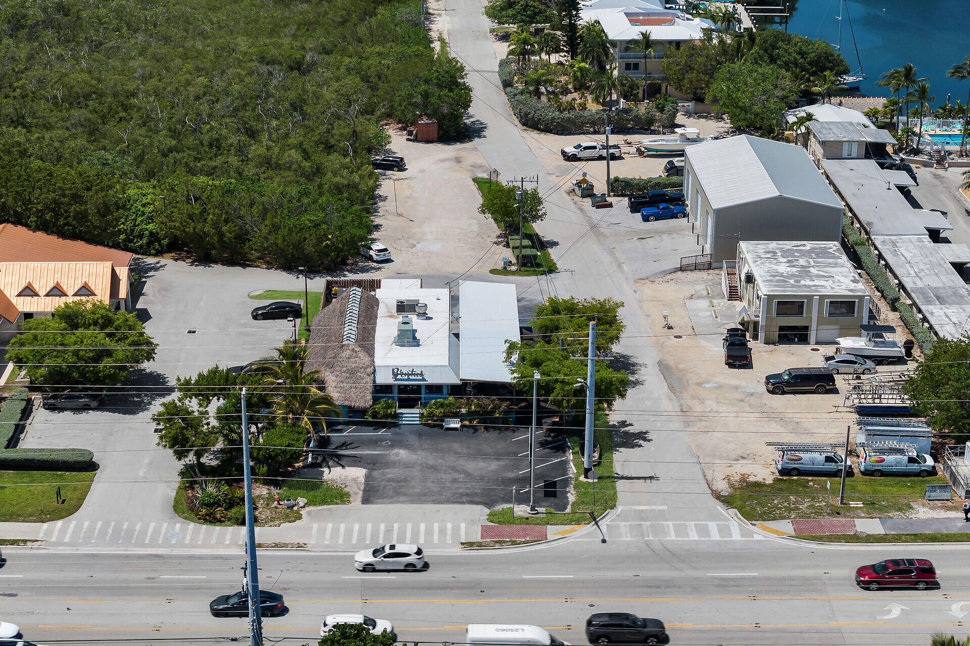 6950 Overseas Highway Property Photo 2