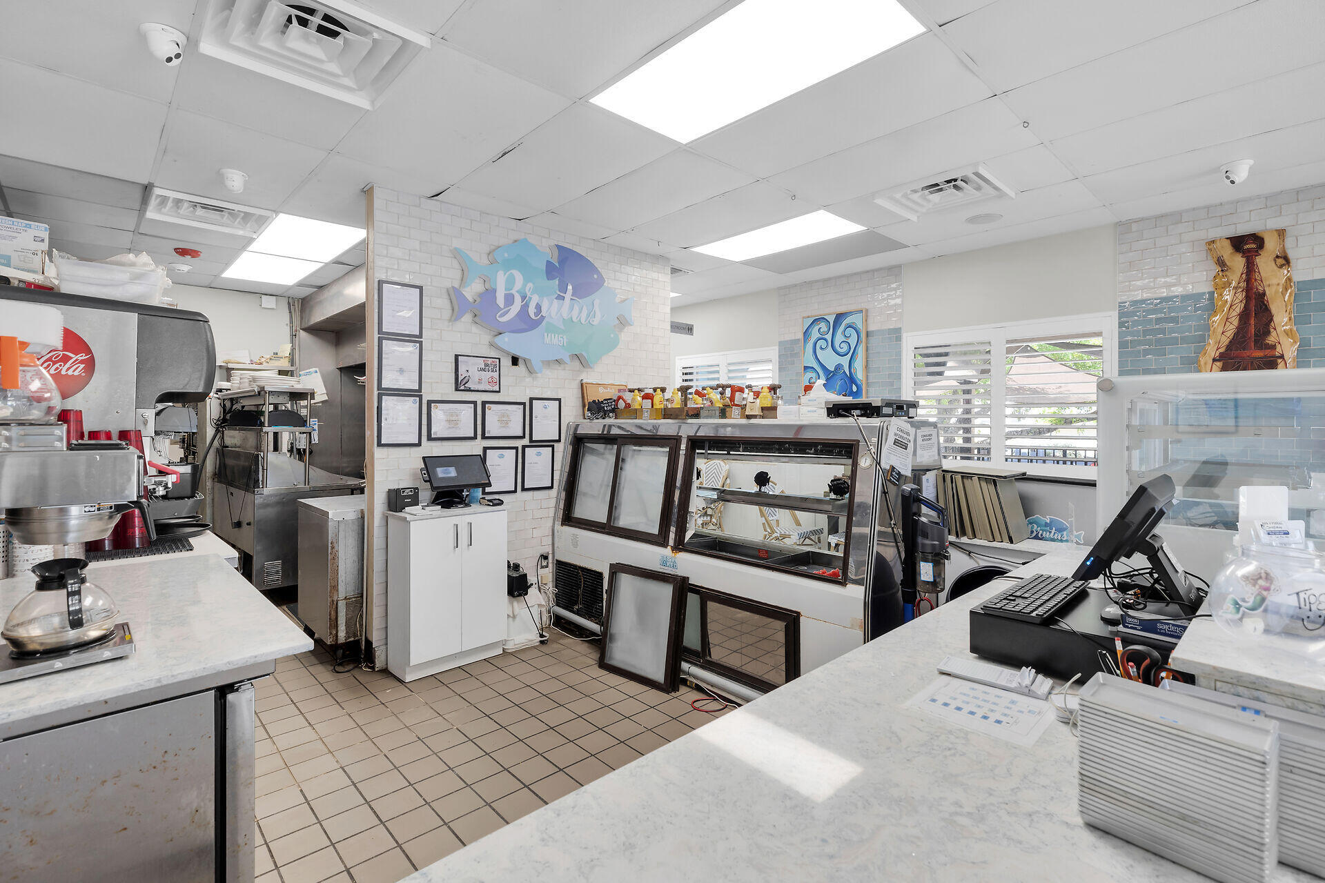 6950 Overseas Highway Property Photo 7