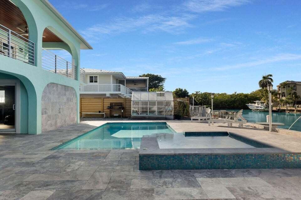 232 W Seaview Drive Property Photo 23