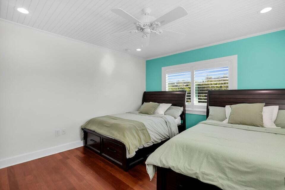 232 W Seaview Drive Property Photo 55