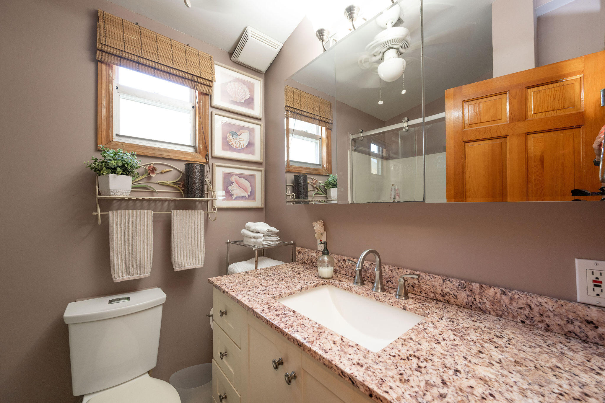 6800 Maloney Avenue 13 Property Photo 17