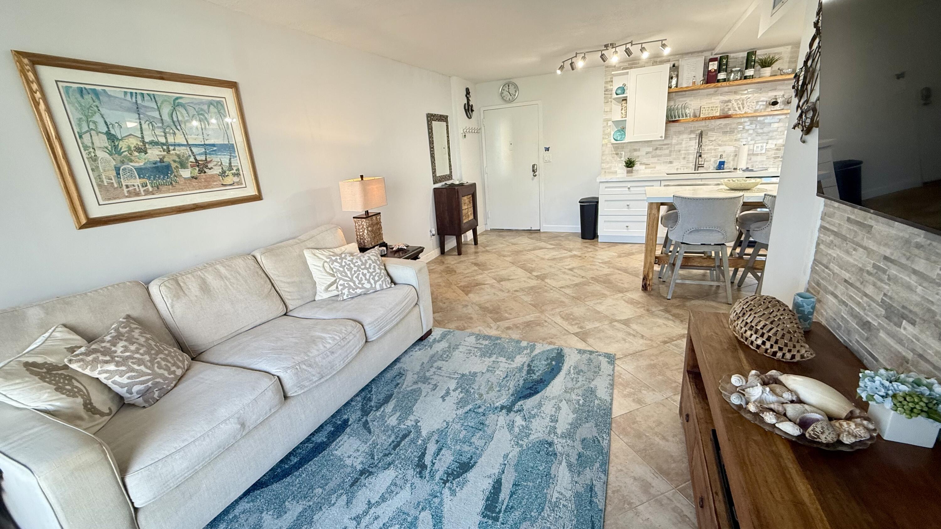 88500 Overseas Highway Apt 317 Property Photo 5