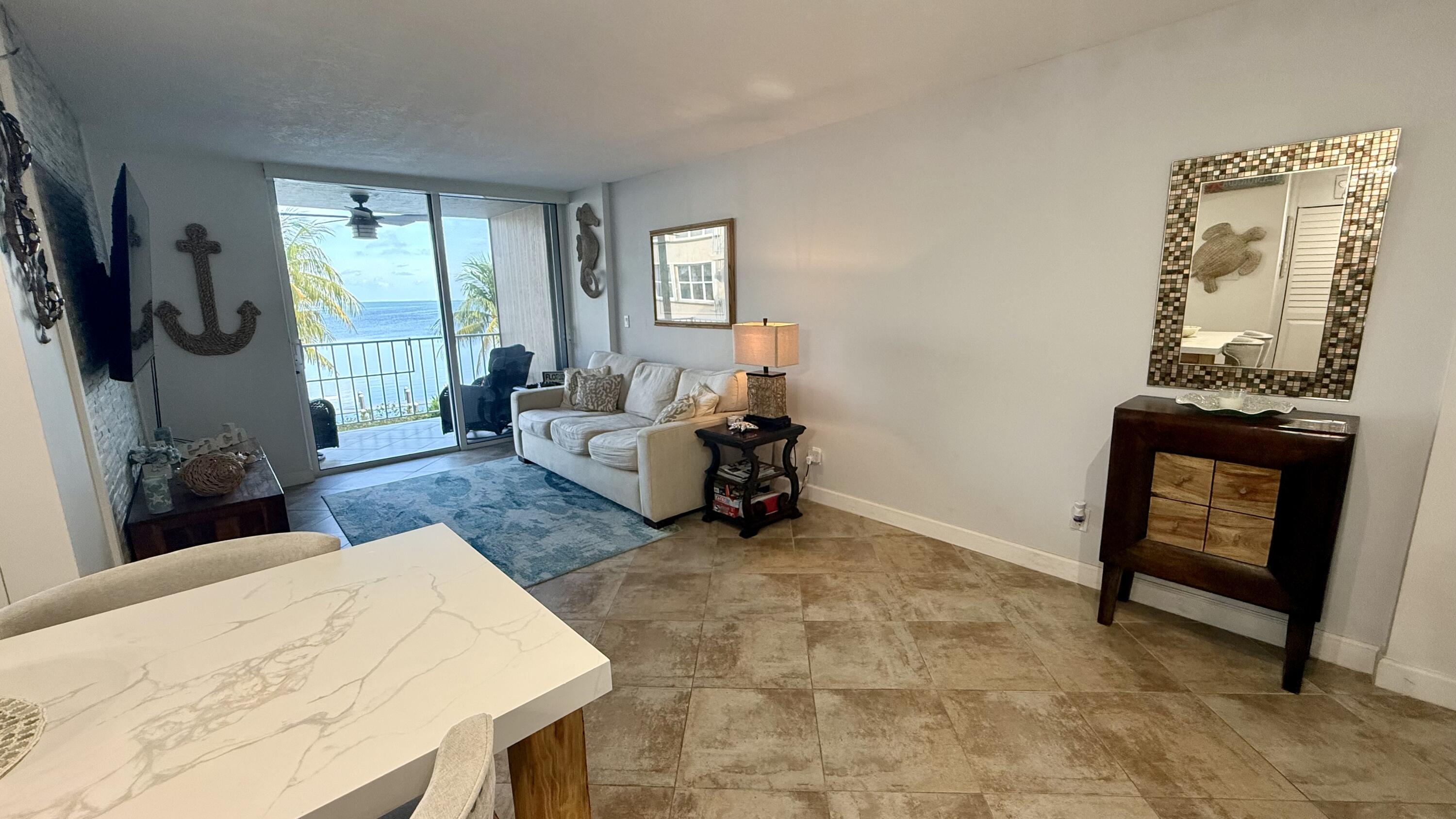 88500 Overseas Highway Apt 317 Property Photo 13