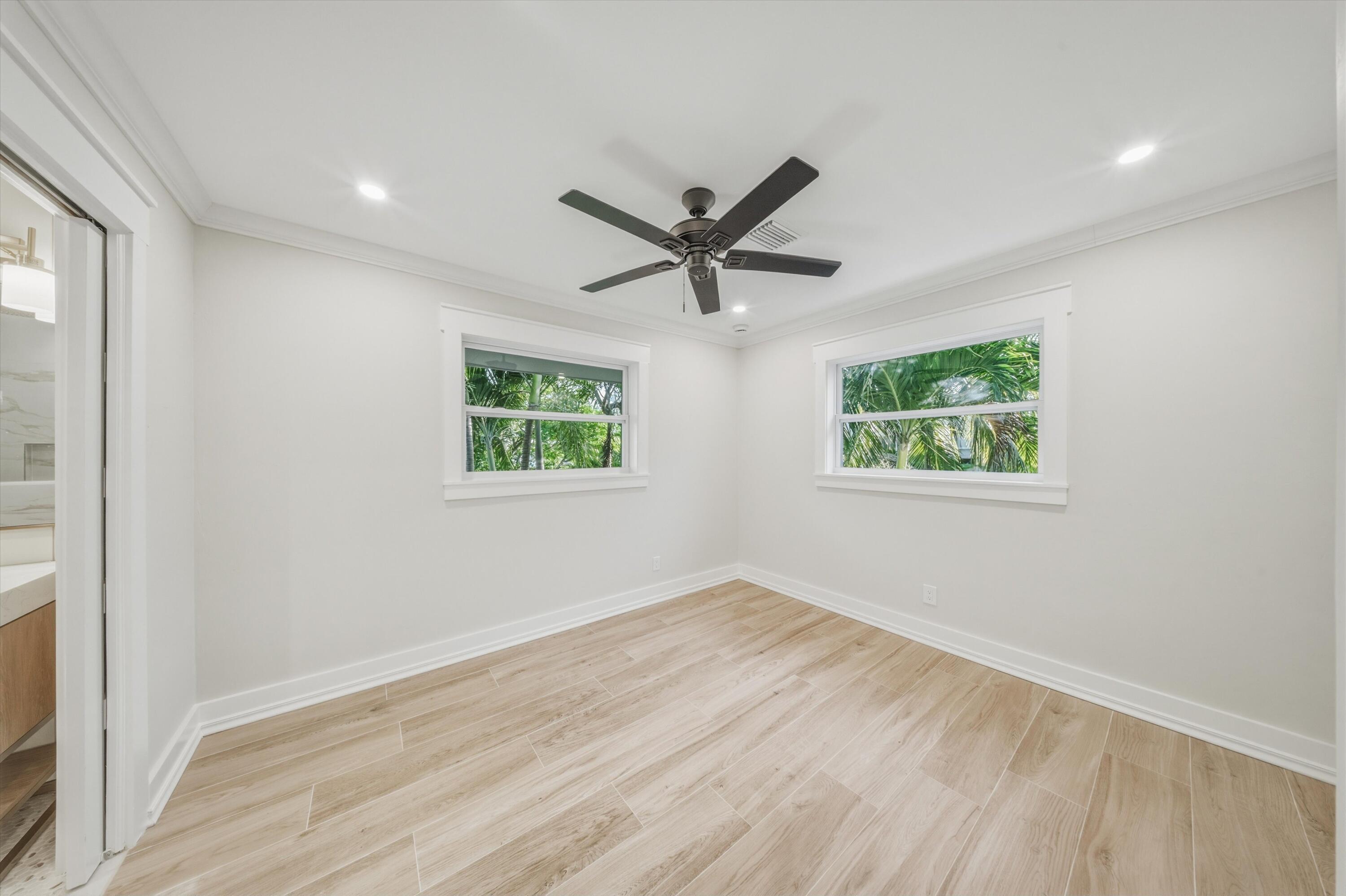 123 Venetian Way Property Photo 43