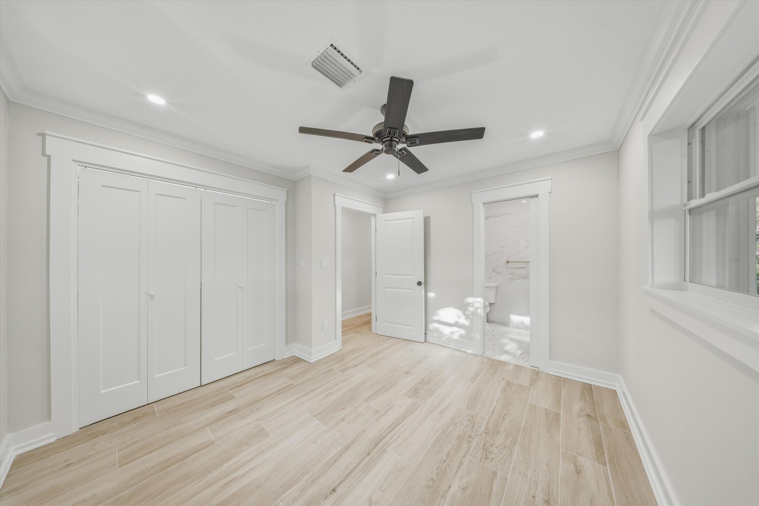 123 Venetian Way Property Photo 44