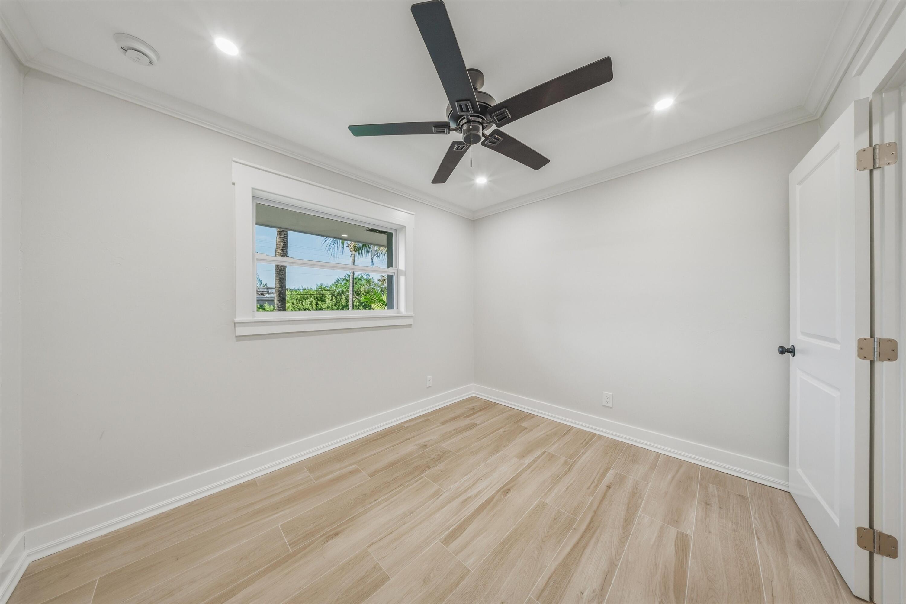 123 Venetian Way Property Photo 48