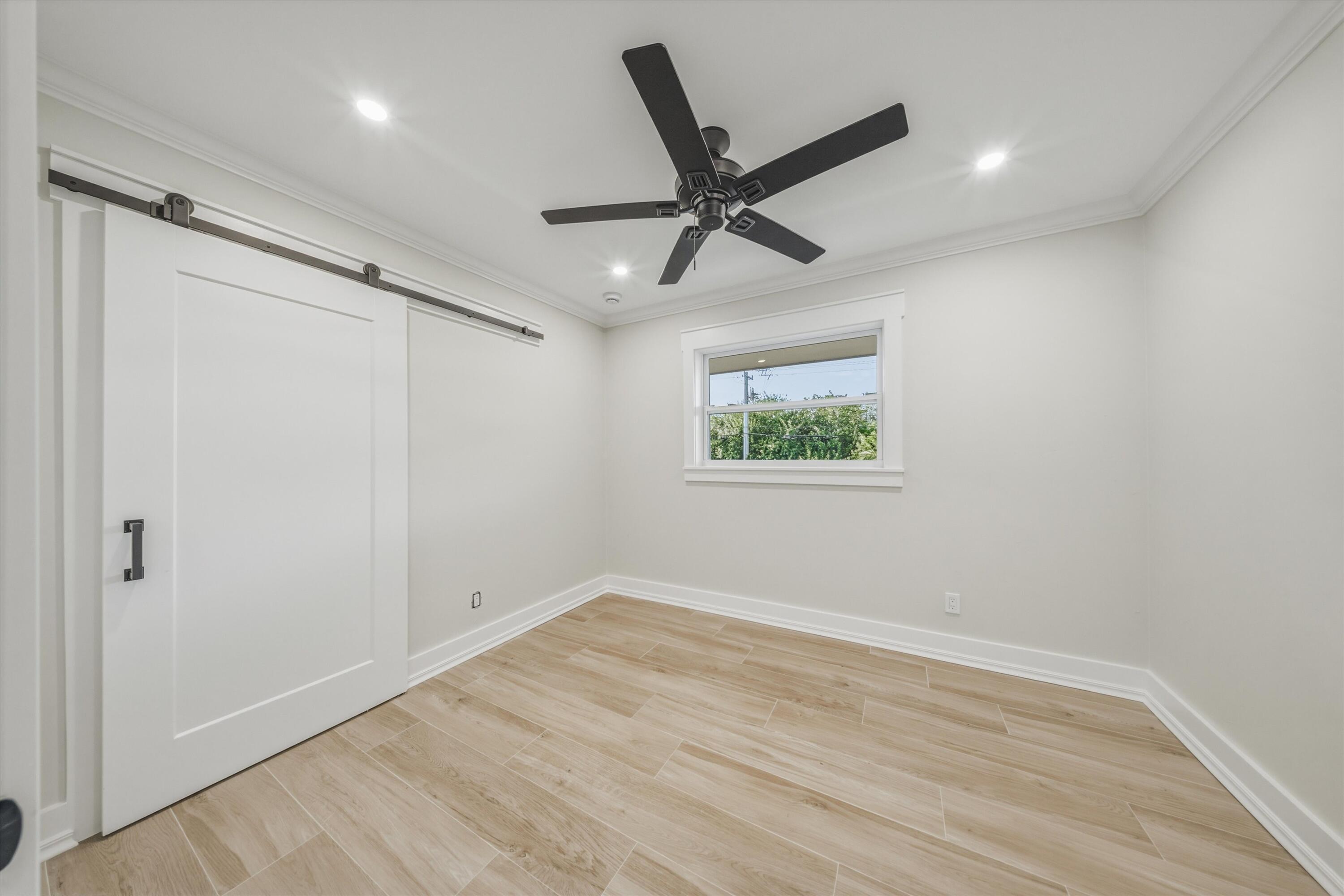 123 Venetian Way Property Photo 50