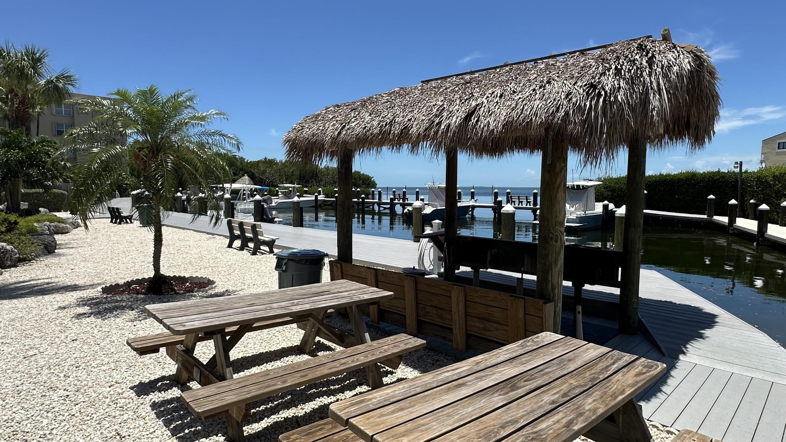 88500 Overseas Highway Apt 424 Property Photo 19