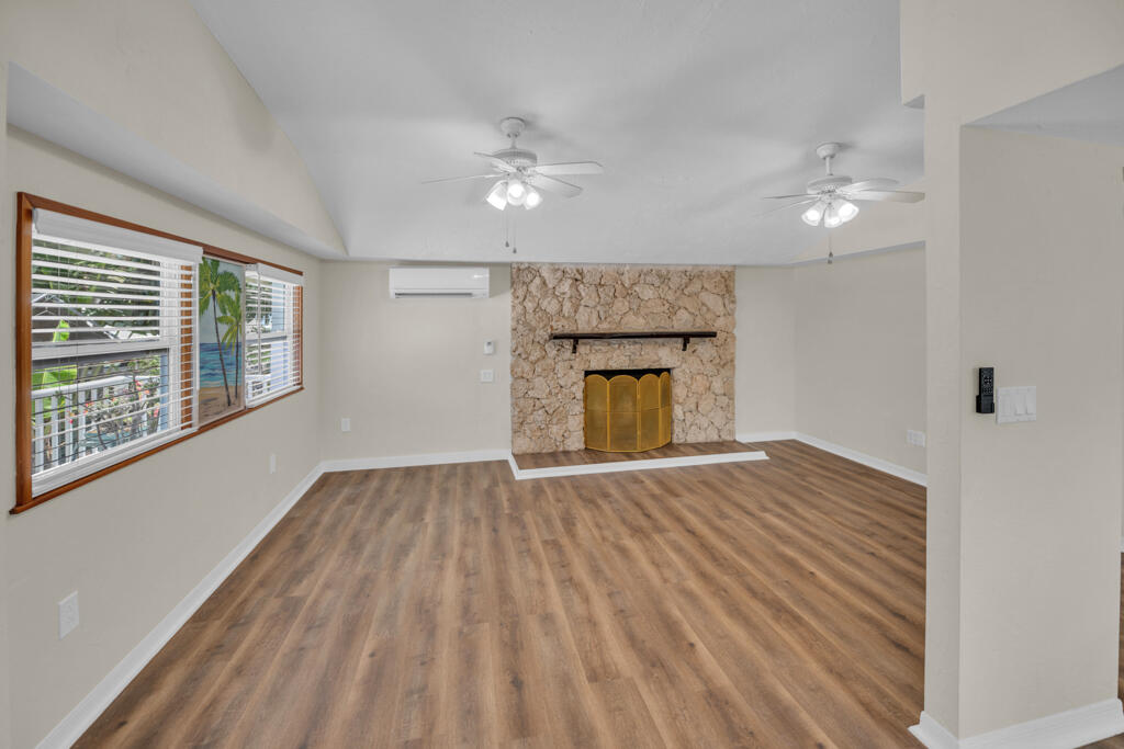235 Antigua Road Property Photo 7