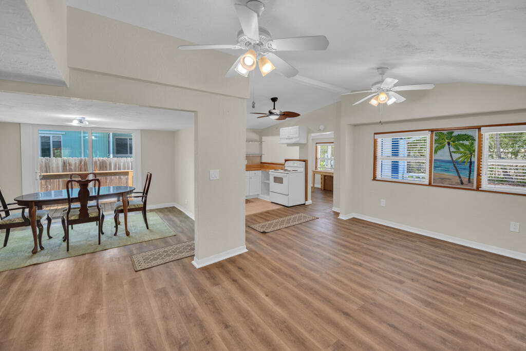 235 Antigua Road Property Photo 9