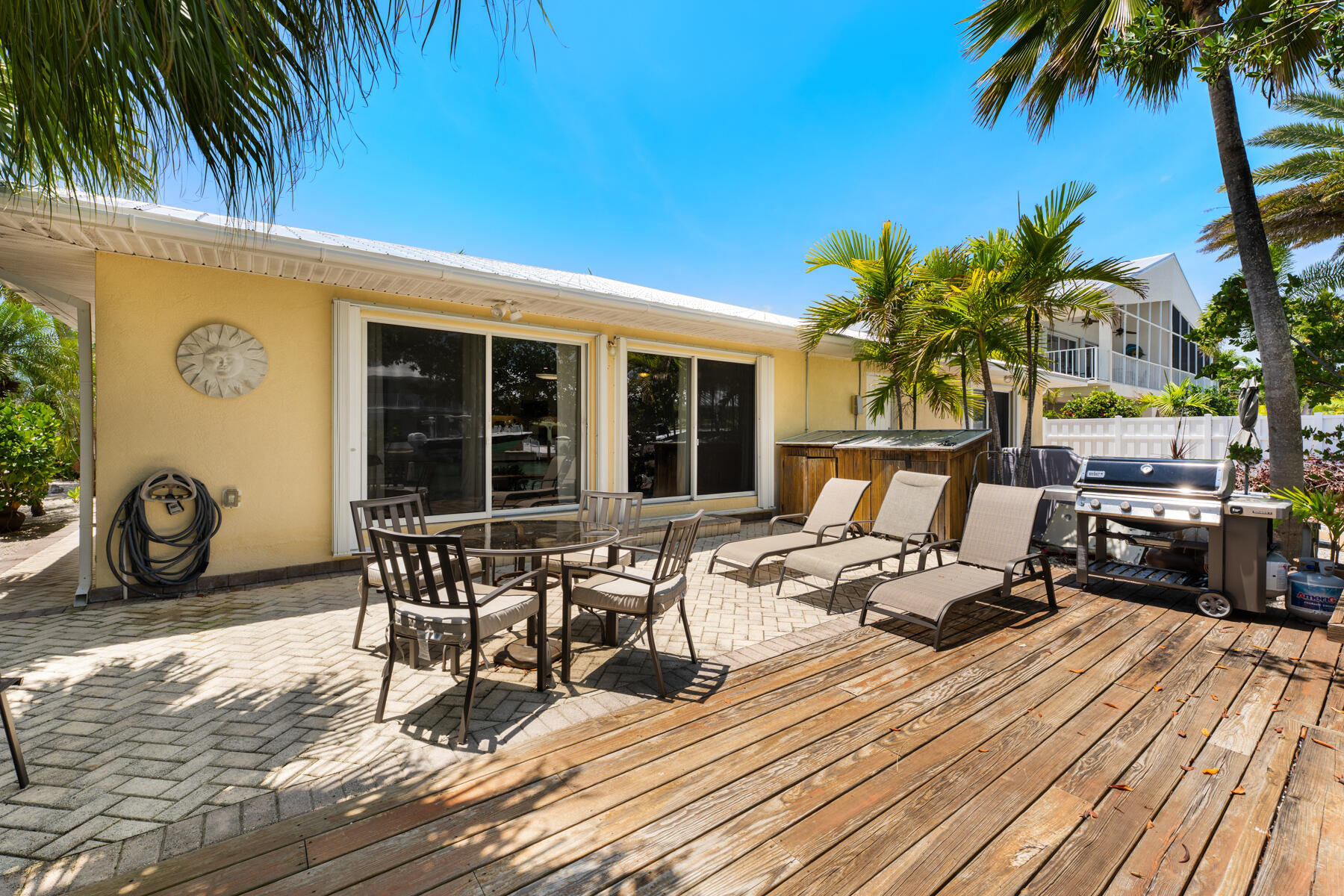 440 9th Street Property Photo 3