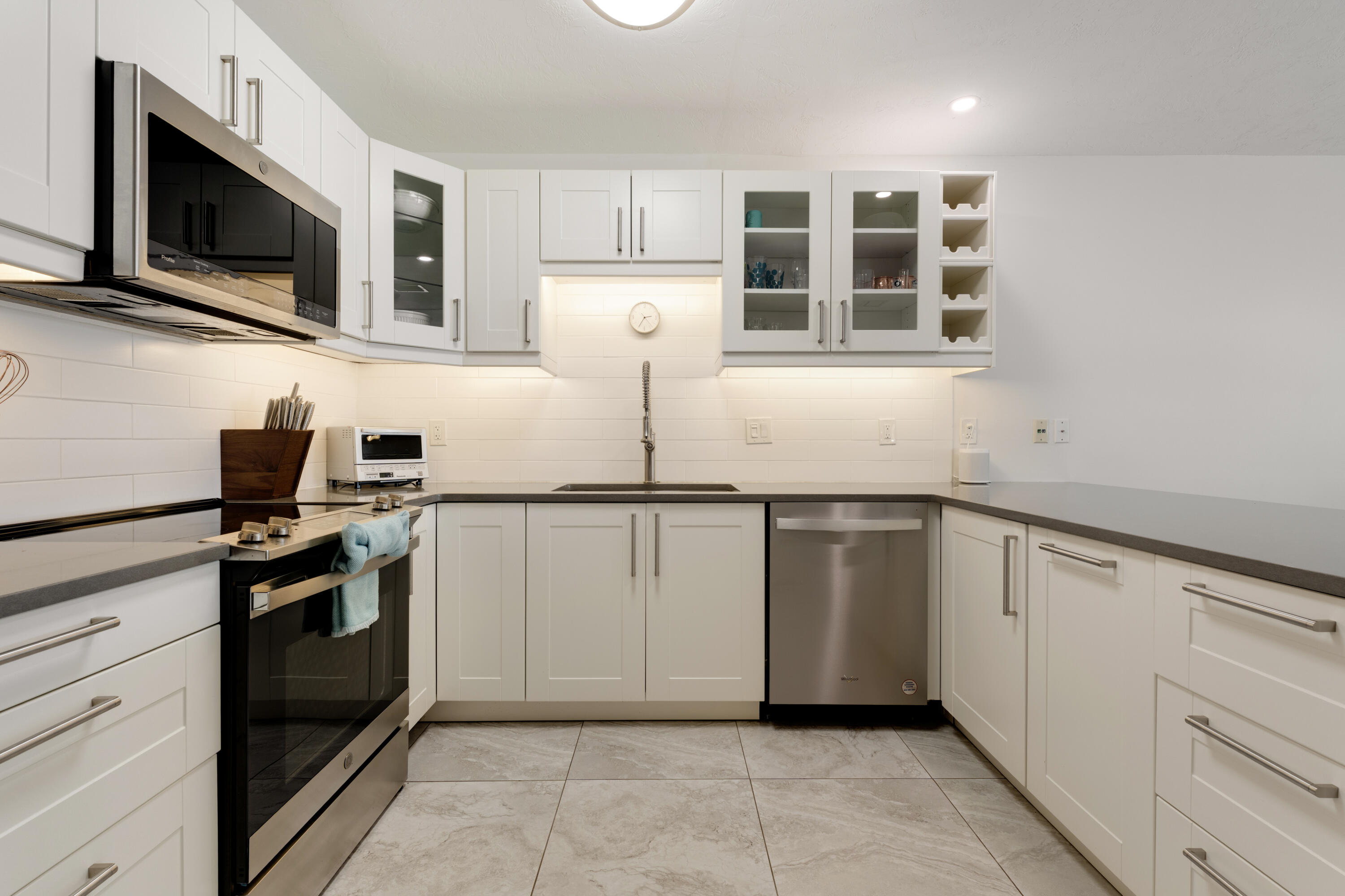 440 9th Street Property Photo 13
