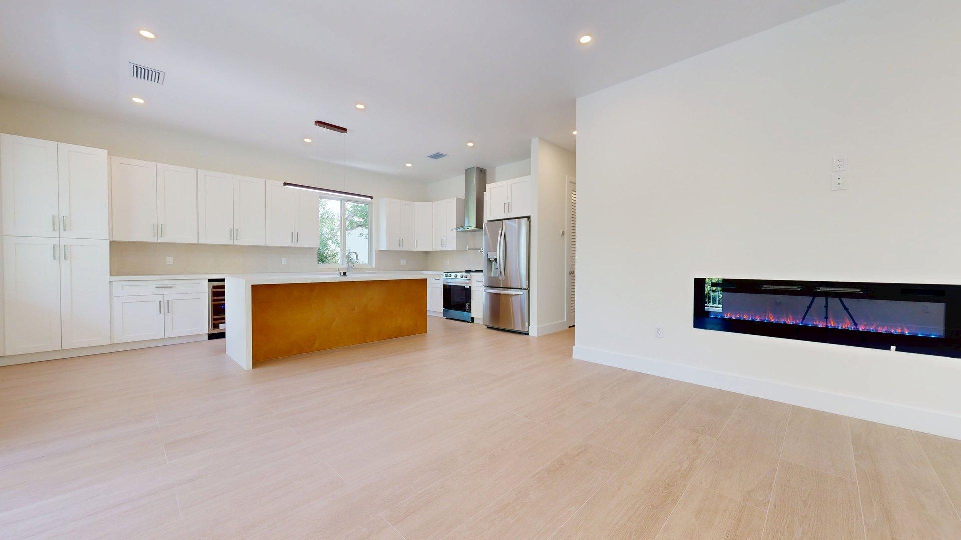 1025 Snapper Lane Property Photo 2