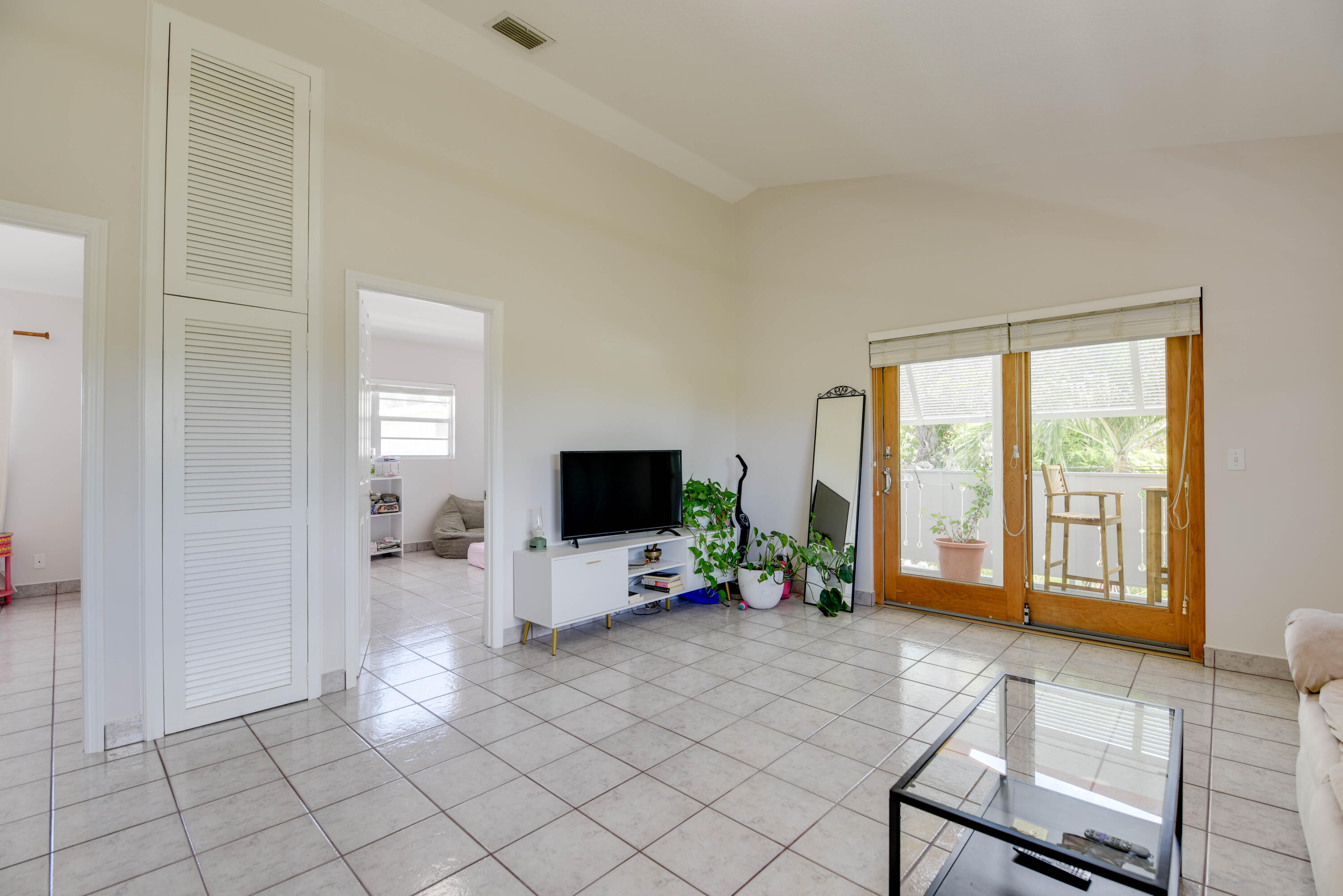 1504 Flagler Avenue Property Photo 55