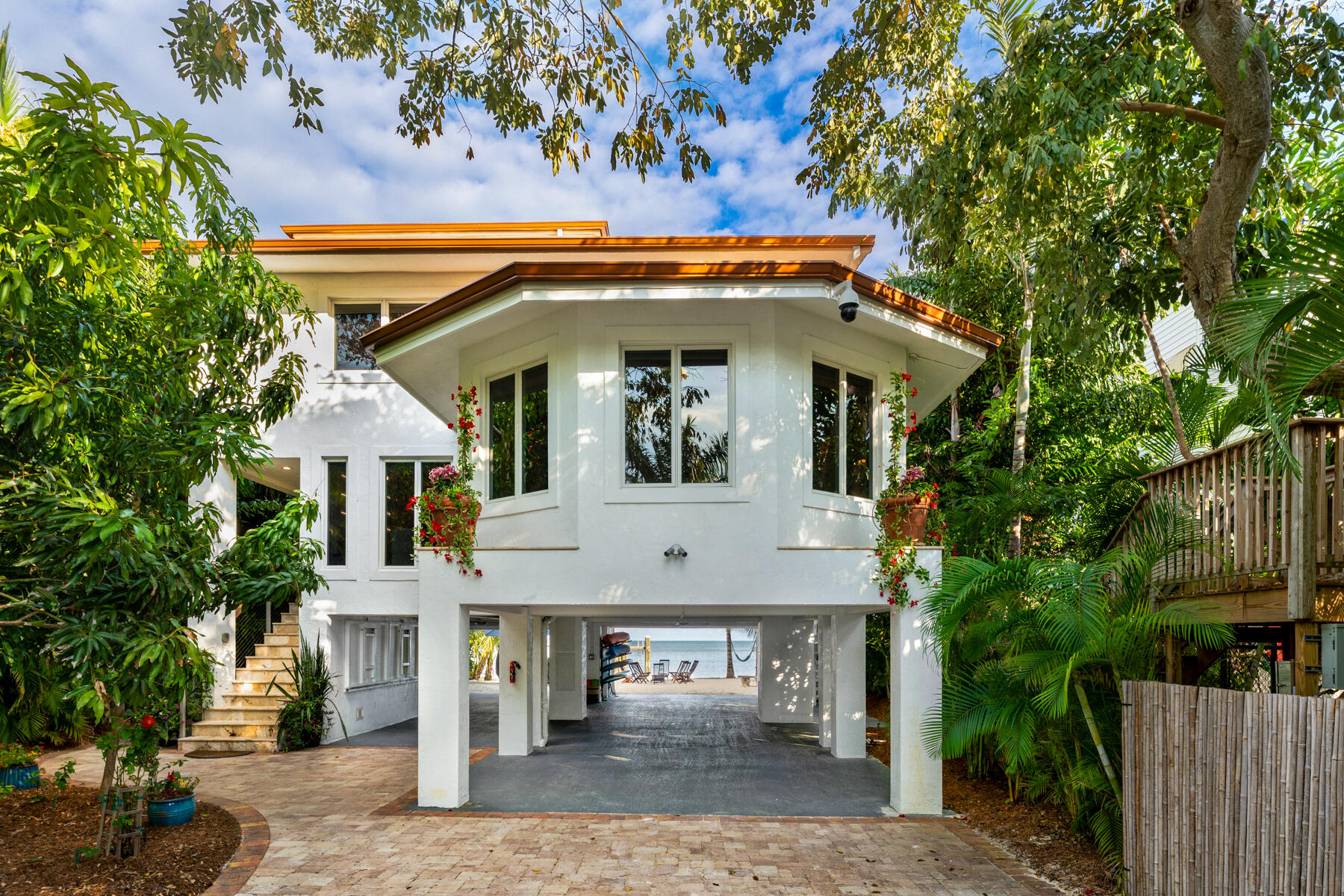 58652 Overseas Highway Property Photo 8