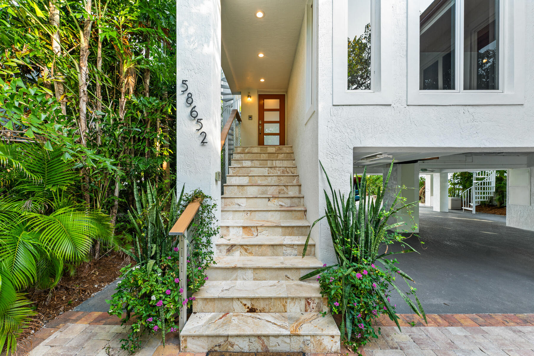 58652 Overseas Highway Property Photo 19