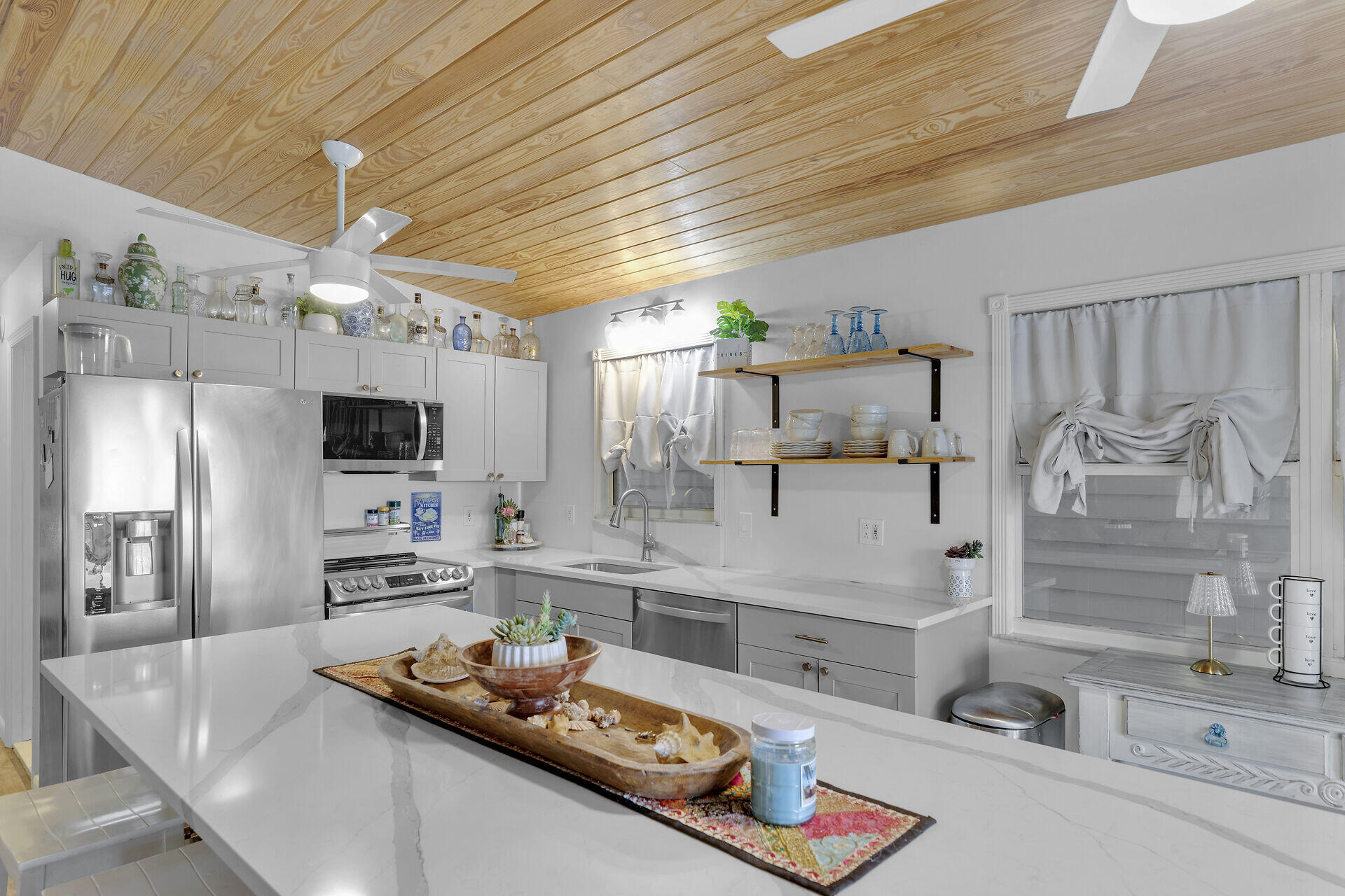 4049 Egret Lane Property Photo 11