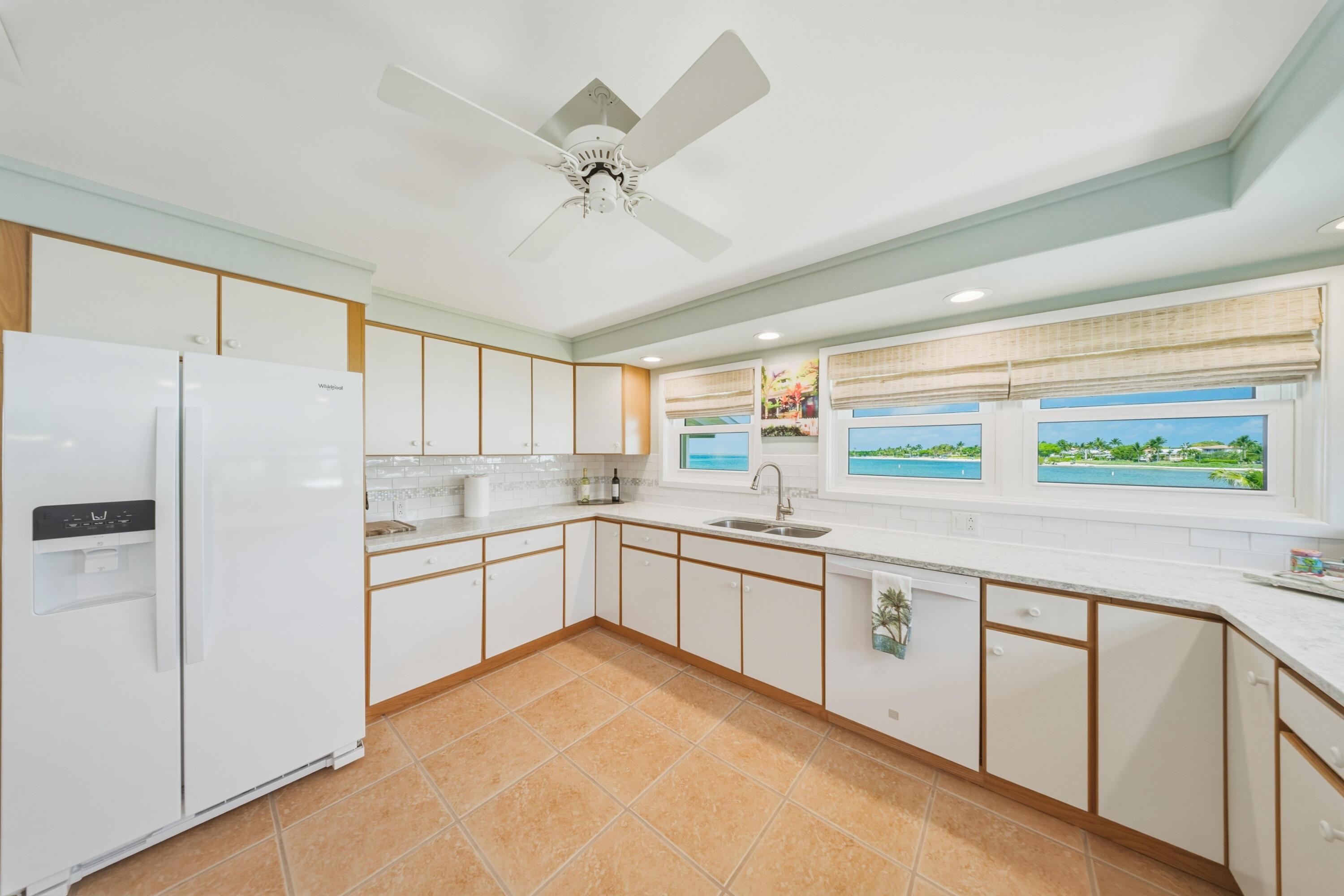 23 Treasure Road Property Photo 59