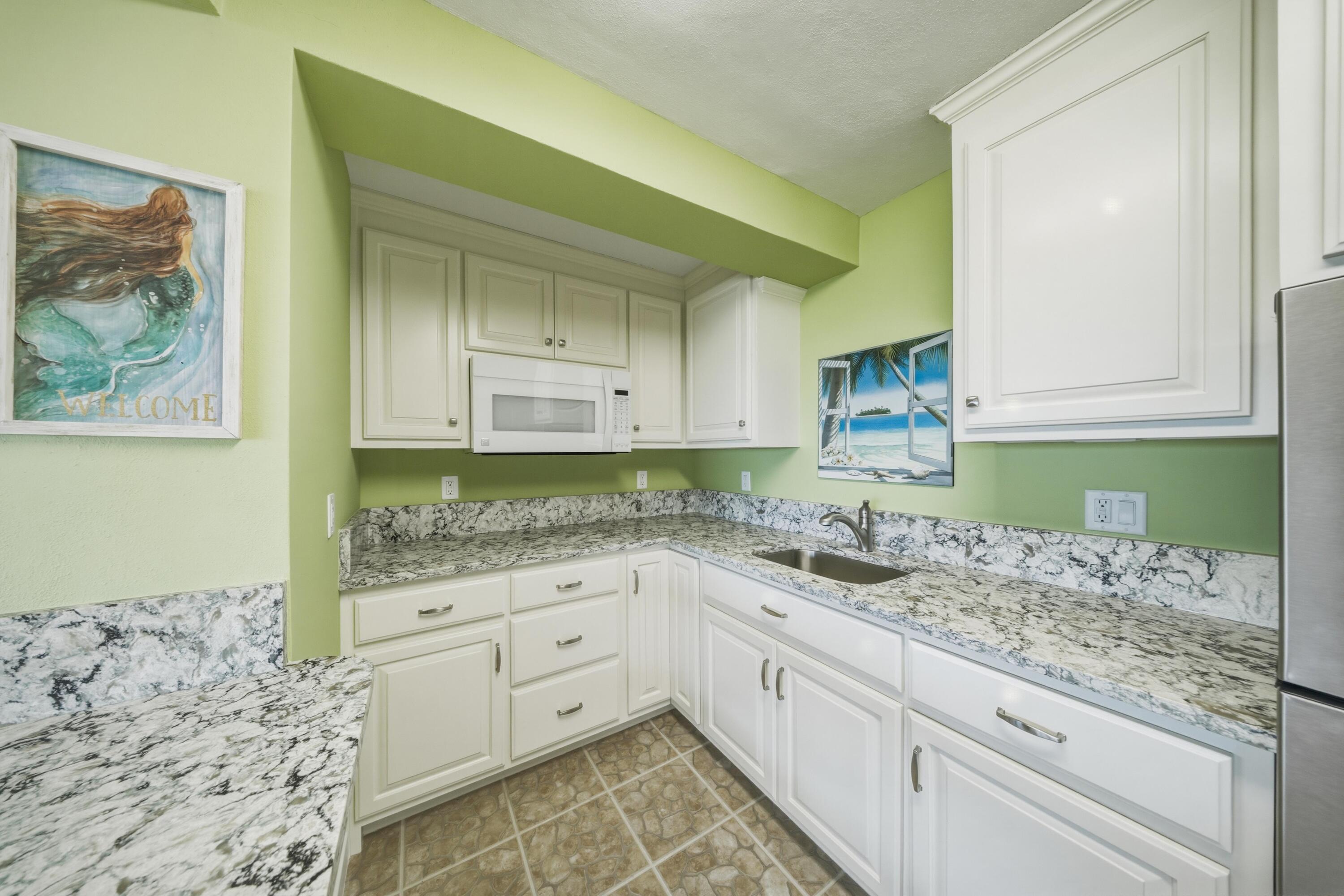 23 Treasure Road Property Photo 88