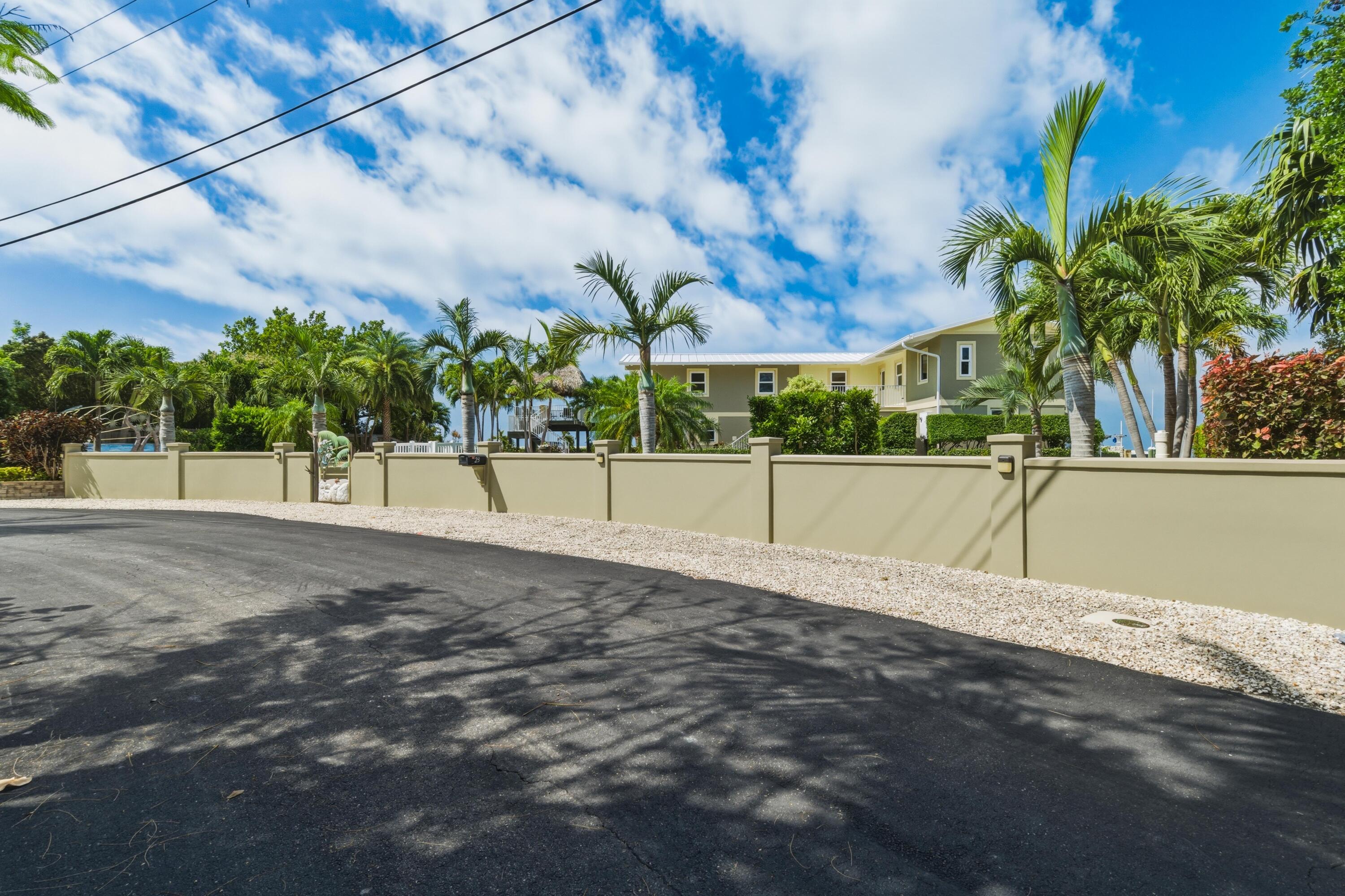 23 Treasure Road Property Photo 99