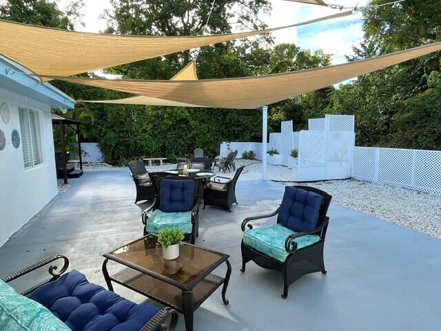 17 Pompano Avenue Property Photo 37